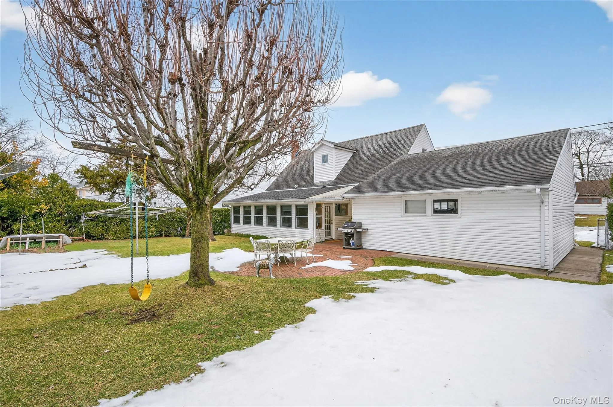112 Wentworth Avenue, North Hempstead, NY, 3 Bedrooms Bedrooms, 8 Rooms Rooms,1 BathroomBathrooms,Residential Lease,For Rent,Wentworth,0,984689 112 Wentworth Avenue, North Hempstead, NY, 3 Bedrooms Bedrooms, 8 Rooms Rooms,1 BathroomBathrooms,Residential Lease,For Rent,Wentworth,0,984689