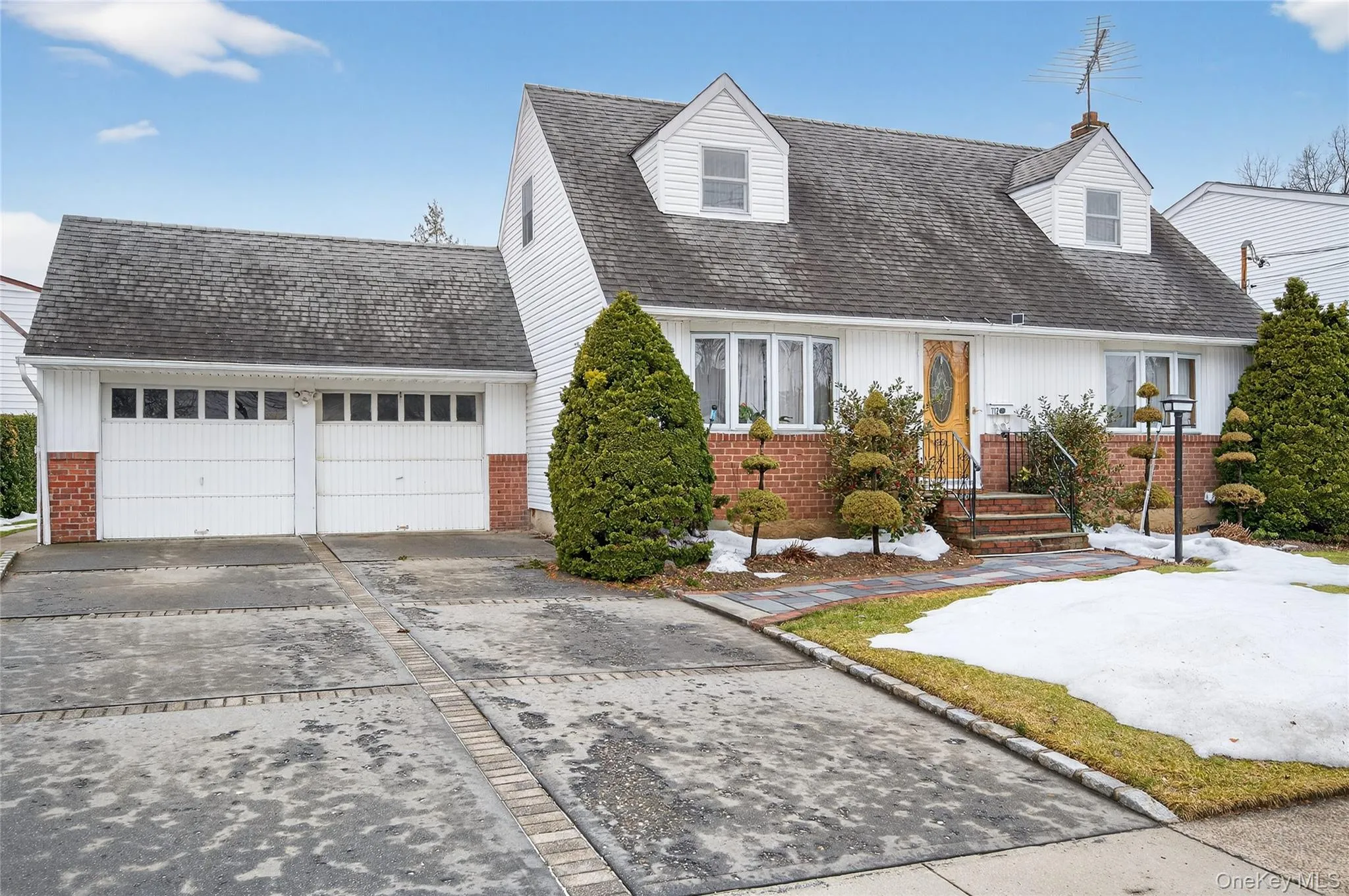 112 Wentworth Avenue, North Hempstead, NY, 3 Bedrooms Bedrooms, 8 Rooms Rooms,1 BathroomBathrooms,Residential Lease,For Rent,Wentworth,0,984689 112 Wentworth Avenue, North Hempstead, NY, 3 Bedrooms Bedrooms, 8 Rooms Rooms,1 BathroomBathrooms,Residential Lease,For Rent,Wentworth,0,984689