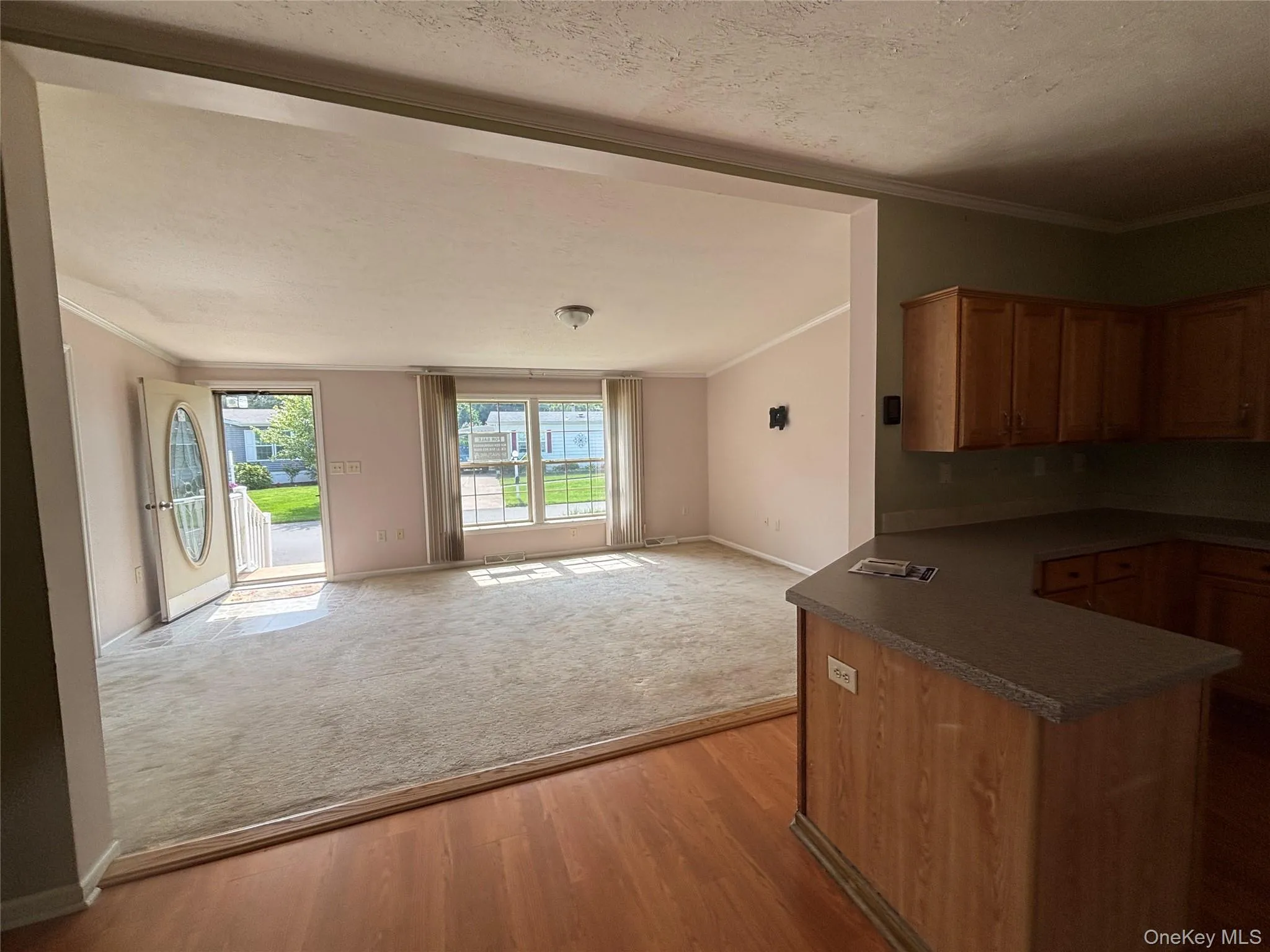 1661 Old Country Road, Riverhead, NY, 2 Bedrooms Bedrooms, 5 Rooms Rooms,2 BathroomsBathrooms,Residential,For Rent,Old Country,0,984696 1661 Old Country Road, Riverhead, NY, 2 Bedrooms Bedrooms, 5 Rooms Rooms,2 BathroomsBathrooms,Residential,For Rent,Old Country,0,984696