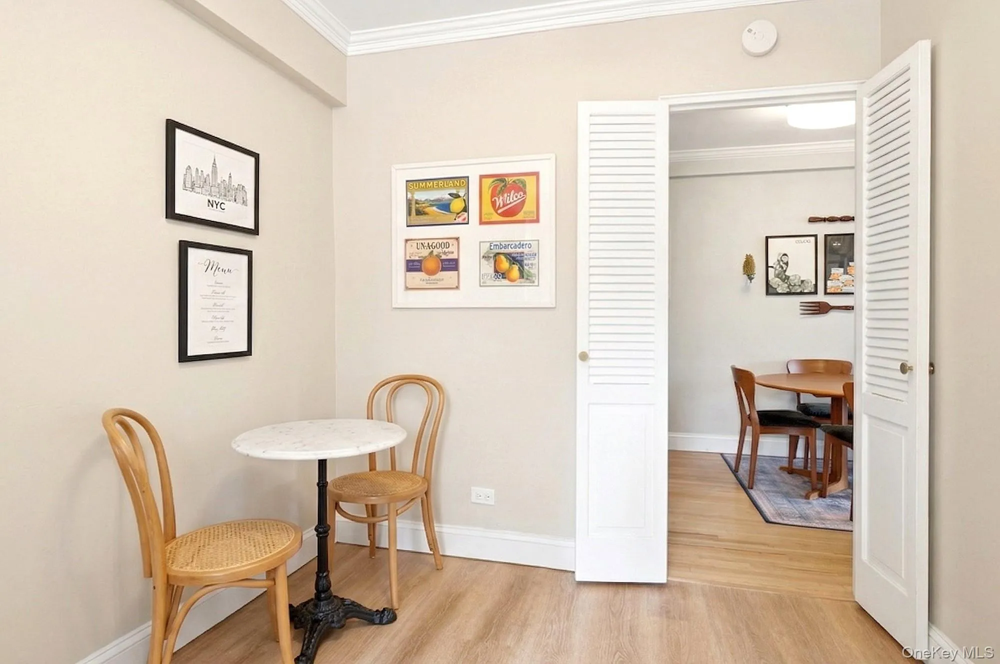 Eat-in kitchen with a breakfast area Eat-in kitchen with a breakfast area