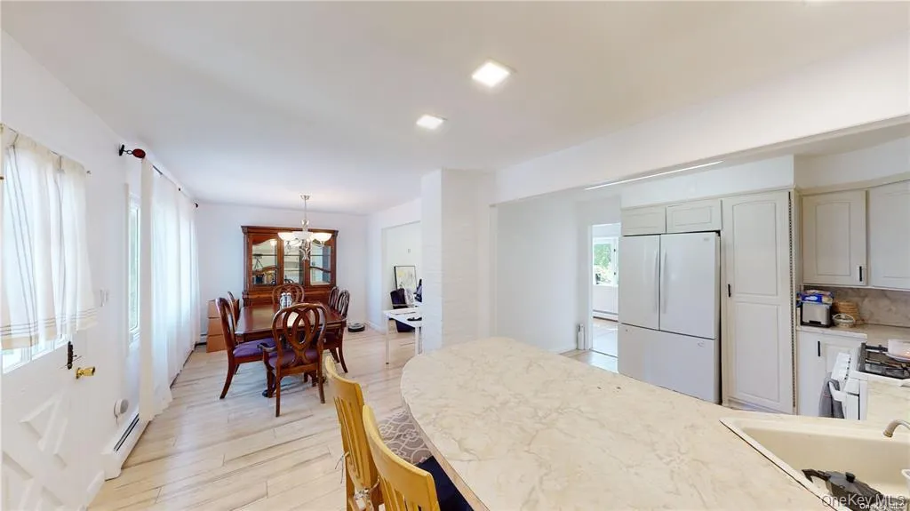 121 Woodward Parkway, Oyster Bay, NY, 3 Bedrooms Bedrooms, 6 Rooms Rooms,2 BathroomsBathrooms,Residential Lease,For Rent,Woodward,0,984699 121 Woodward Parkway, Oyster Bay, NY, 3 Bedrooms Bedrooms, 6 Rooms Rooms,2 BathroomsBathrooms,Residential Lease,For Rent,Woodward,0,984699