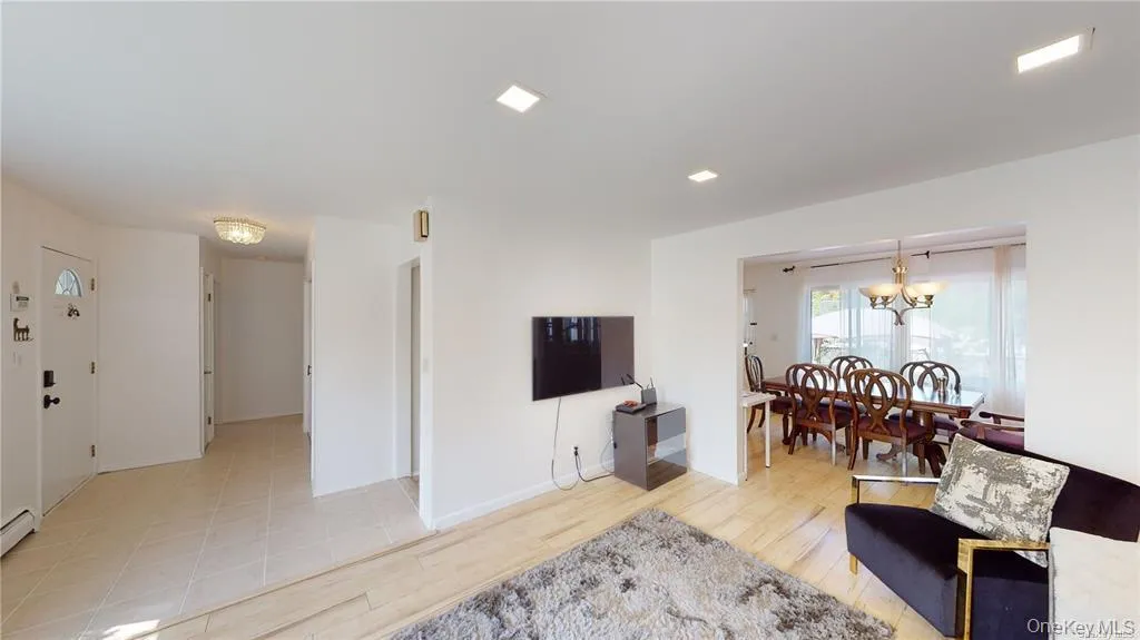 121 Woodward Parkway, Oyster Bay, NY, 3 Bedrooms Bedrooms, 6 Rooms Rooms,2 BathroomsBathrooms,Residential Lease,For Rent,Woodward,0,984699 121 Woodward Parkway, Oyster Bay, NY, 3 Bedrooms Bedrooms, 6 Rooms Rooms,2 BathroomsBathrooms,Residential Lease,For Rent,Woodward,0,984699