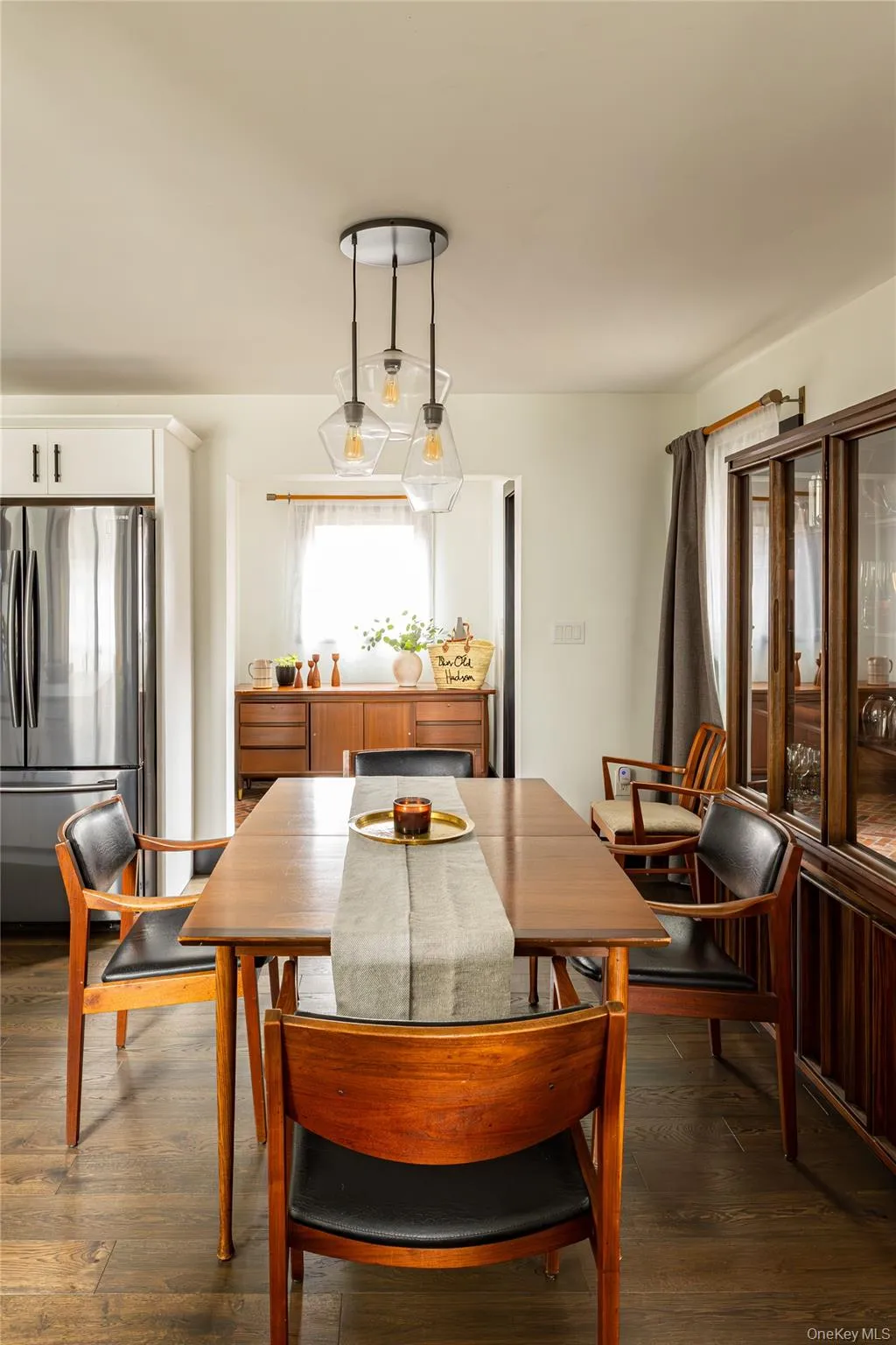 352 Columbia Street, Hudson, NY, 4 Bedrooms Bedrooms, 10 Rooms Rooms,2 BathroomsBathrooms,Residential,For Rent,Columbia,0,984705 352 Columbia Street, Hudson, NY, 4 Bedrooms Bedrooms, 10 Rooms Rooms,2 BathroomsBathrooms,Residential,For Rent,Columbia,0,984705