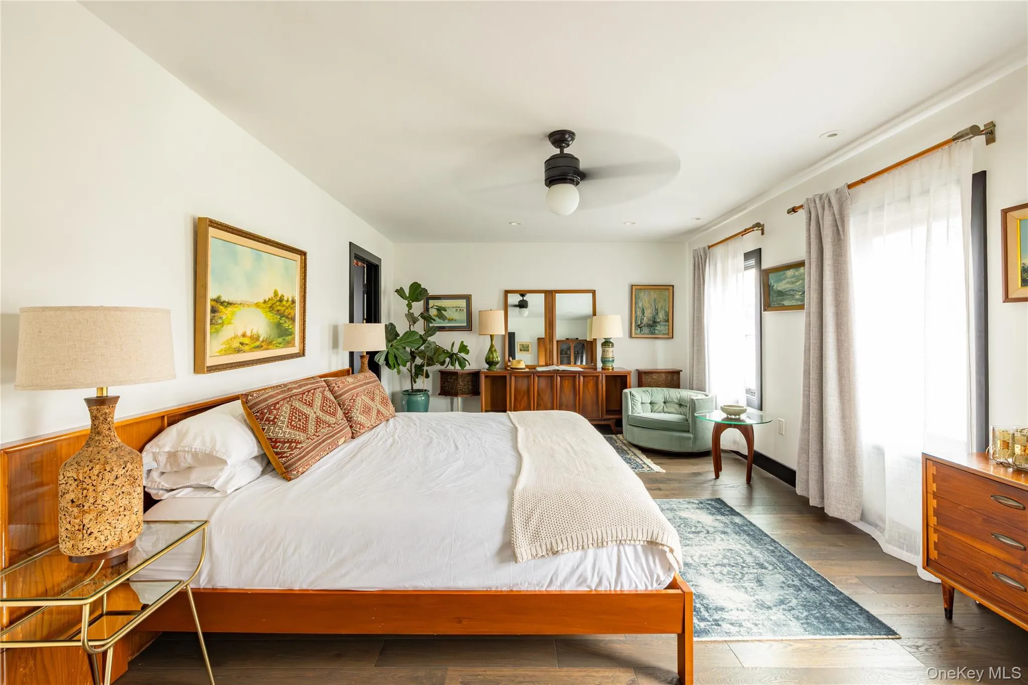 352 Columbia Street, Hudson, NY, 4 Bedrooms Bedrooms, 10 Rooms Rooms,2 BathroomsBathrooms,Residential,For Rent,Columbia,0,984705 352 Columbia Street, Hudson, NY, 4 Bedrooms Bedrooms, 10 Rooms Rooms,2 BathroomsBathrooms,Residential,For Rent,Columbia,0,984705
