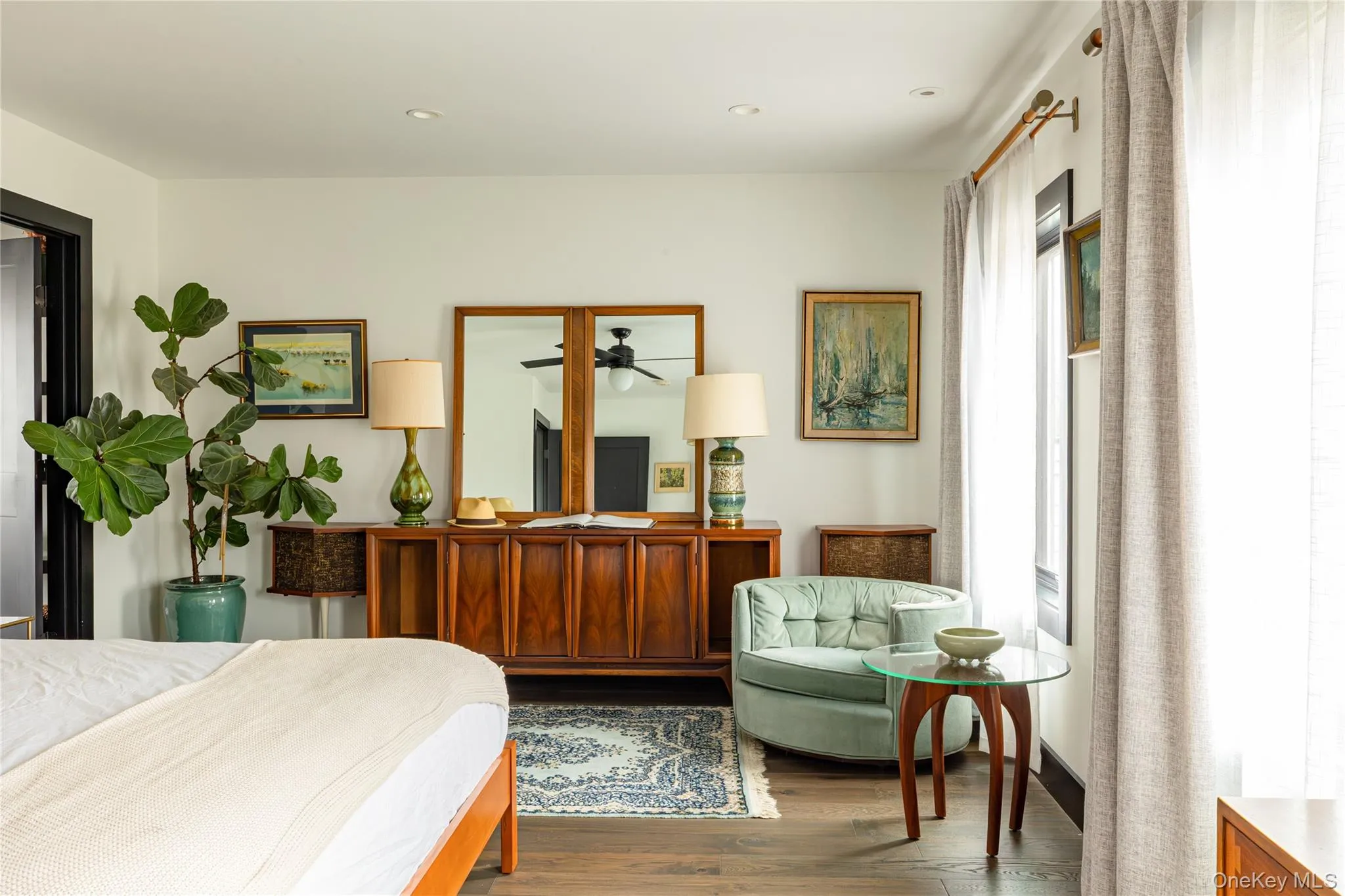 352 Columbia Street, Hudson, NY, 4 Bedrooms Bedrooms, 10 Rooms Rooms,2 BathroomsBathrooms,Residential,For Rent,Columbia,0,984705 352 Columbia Street, Hudson, NY, 4 Bedrooms Bedrooms, 10 Rooms Rooms,2 BathroomsBathrooms,Residential,For Rent,Columbia,0,984705