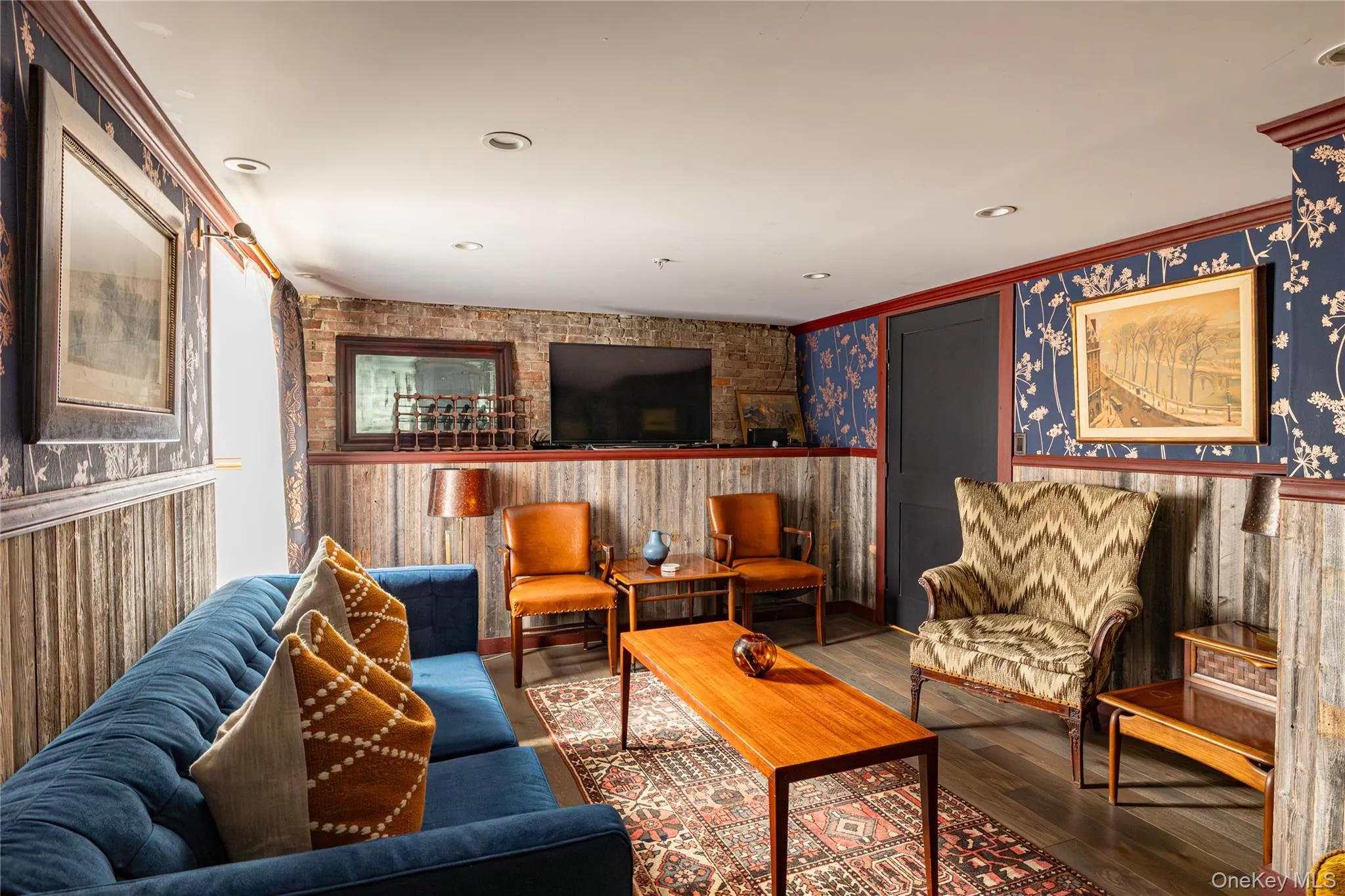 352 Columbia Street, Hudson, NY, 4 Bedrooms Bedrooms, 10 Rooms Rooms,2 BathroomsBathrooms,Residential,For Rent,Columbia,0,984705 352 Columbia Street, Hudson, NY, 4 Bedrooms Bedrooms, 10 Rooms Rooms,2 BathroomsBathrooms,Residential,For Rent,Columbia,0,984705