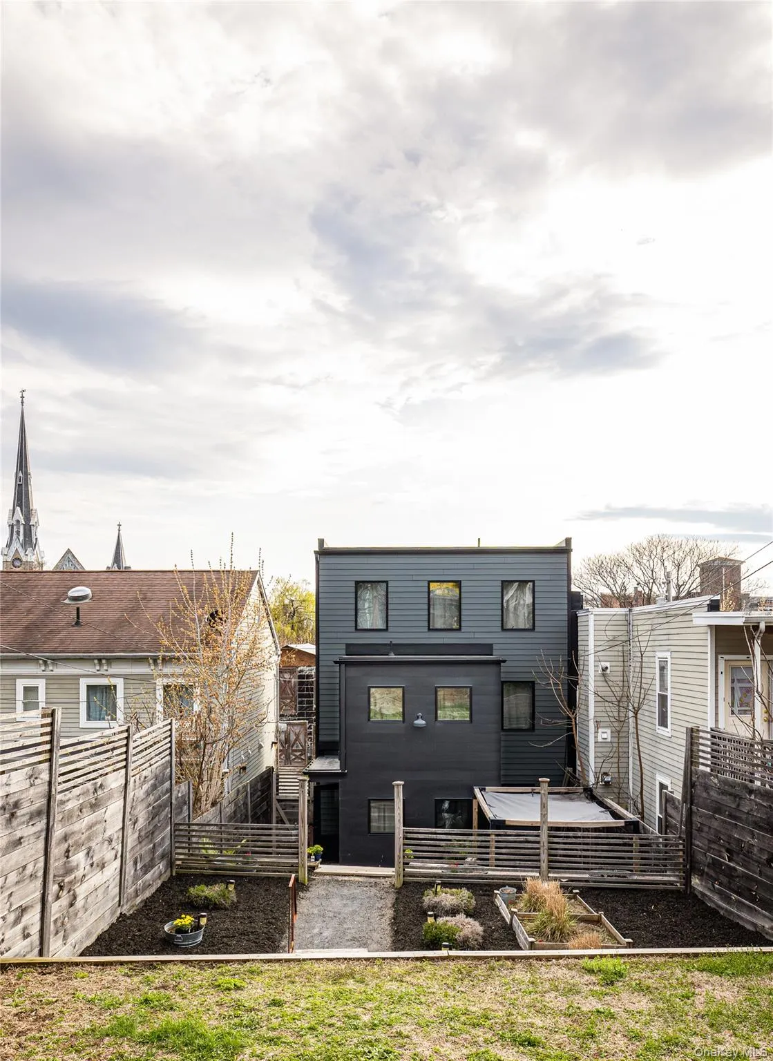 352 Columbia Street, Hudson, NY, 4 Bedrooms Bedrooms, 10 Rooms Rooms,2 BathroomsBathrooms,Residential,For Rent,Columbia,0,984705 352 Columbia Street, Hudson, NY, 4 Bedrooms Bedrooms, 10 Rooms Rooms,2 BathroomsBathrooms,Residential,For Rent,Columbia,0,984705