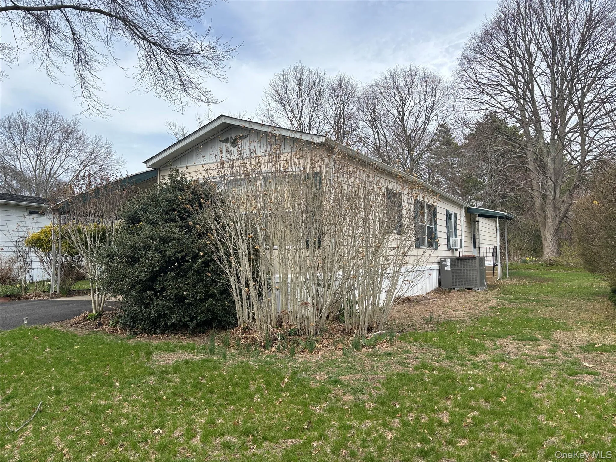 45B Witt Lane, Riverhead, NY, 2 Bedrooms Bedrooms, 3 Rooms Rooms,1 BathroomBathrooms,Residential Sale,For Rent,Witt,0,984713 45B Witt Lane, Riverhead, NY, 2 Bedrooms Bedrooms, 3 Rooms Rooms,1 BathroomBathrooms,Residential Sale,For Rent,Witt,0,984713