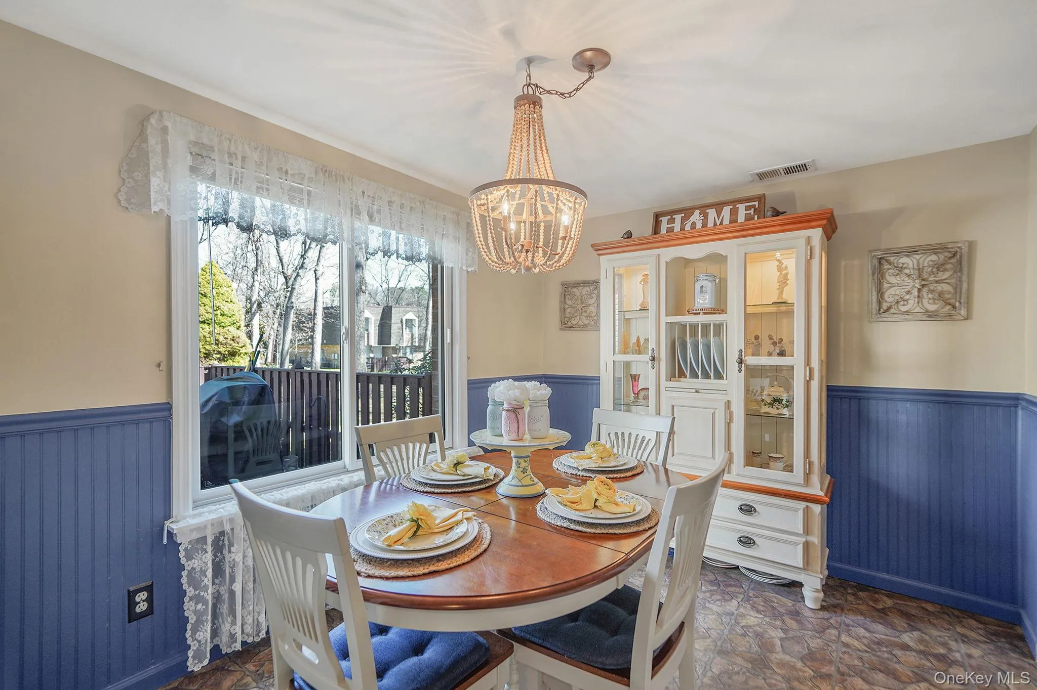 175 Cambridge Drive, Brookhaven, NY, 2 Bedrooms Bedrooms, 5 Rooms Rooms,1 BathroomBathrooms,Residential Sale,For Rent,Cambridge,0,984718 175 Cambridge Drive, Brookhaven, NY, 2 Bedrooms Bedrooms, 5 Rooms Rooms,1 BathroomBathrooms,Residential Sale,For Rent,Cambridge,0,984718