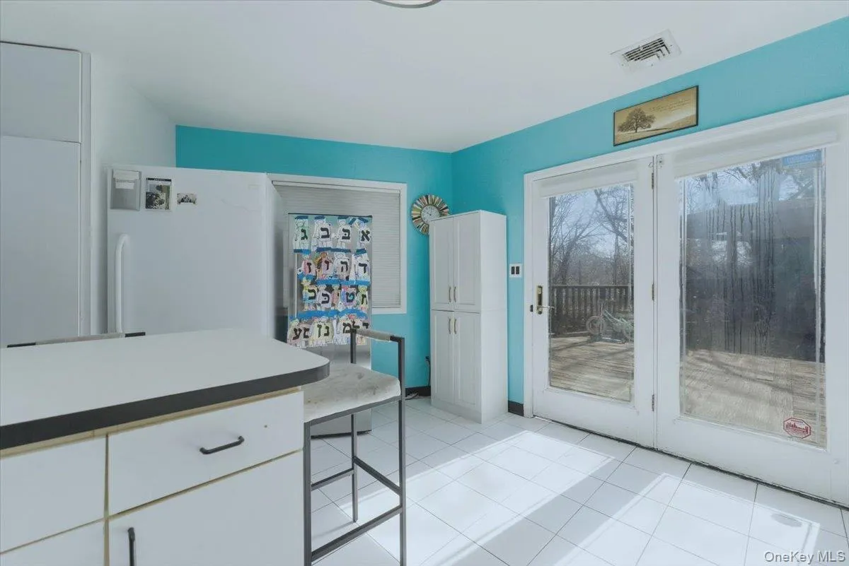 151 wanser, Hempstead, NY, 4 Bedrooms Bedrooms, 7 Rooms Rooms,2 BathroomsBathrooms,Residential,For Rent,wanser,0,984731 151 wanser, Hempstead, NY, 4 Bedrooms Bedrooms, 7 Rooms Rooms,2 BathroomsBathrooms,Residential,For Rent,wanser,0,984731