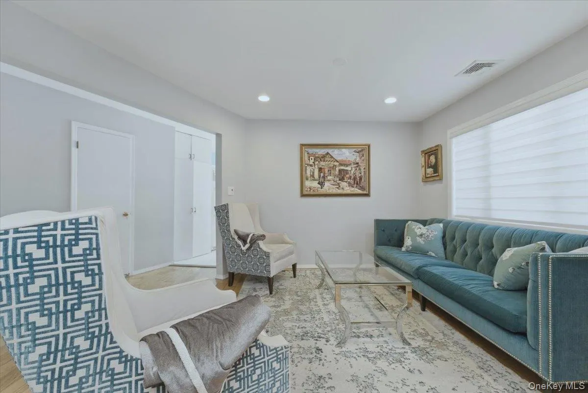 151 wanser, Hempstead, NY, 4 Bedrooms Bedrooms, 7 Rooms Rooms,2 BathroomsBathrooms,Residential,For Rent,wanser,0,984731 151 wanser, Hempstead, NY, 4 Bedrooms Bedrooms, 7 Rooms Rooms,2 BathroomsBathrooms,Residential,For Rent,wanser,0,984731