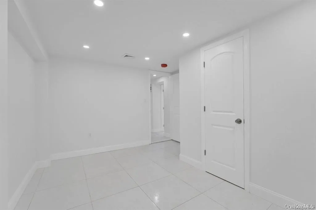 196 Brighton 10th Street, New York, NY, 4 Bedrooms Bedrooms, 8 Rooms Rooms,3 BathroomsBathrooms,Residential,For Rent,Brighton 10th,0,984743 196 Brighton 10th Street, New York, NY, 4 Bedrooms Bedrooms, 8 Rooms Rooms,3 BathroomsBathrooms,Residential,For Rent,Brighton 10th,0,984743