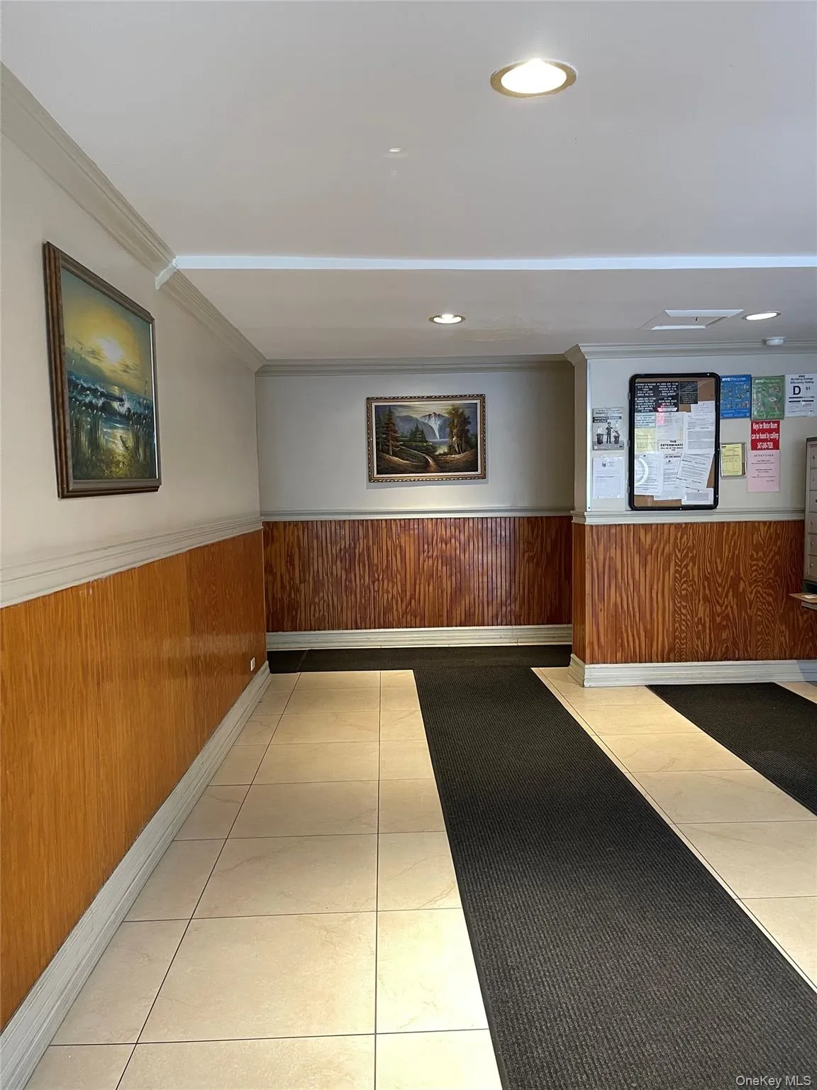 Lobby Lobby