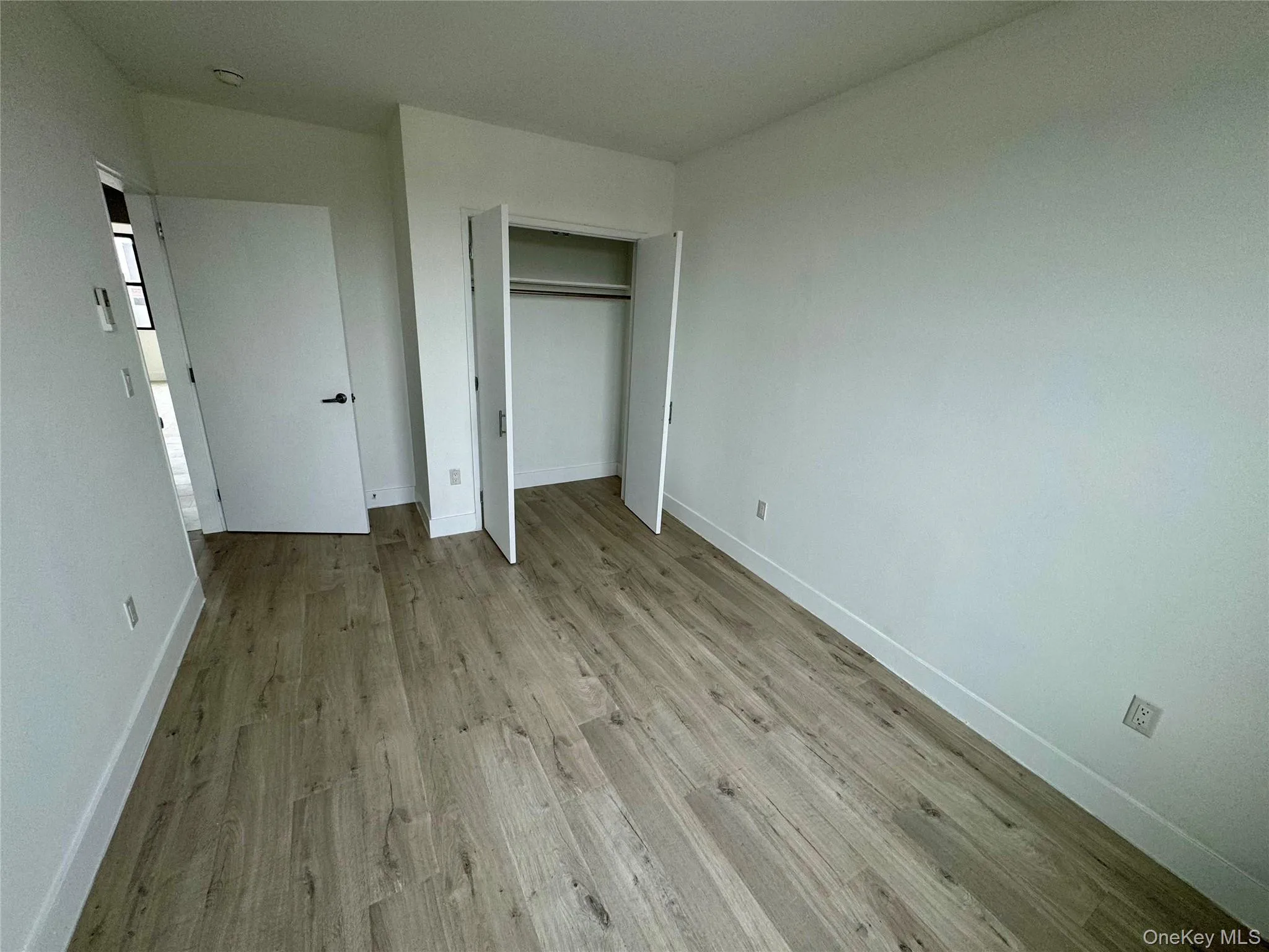 8403 Lander, New York, NY, 3 Bedrooms Bedrooms, 7 Rooms Rooms,2 BathroomsBathrooms,Residential Lease,For Rent,Lander,0,984767 8403 Lander, New York, NY, 3 Bedrooms Bedrooms, 7 Rooms Rooms,2 BathroomsBathrooms,Residential Lease,For Rent,Lander,0,984767