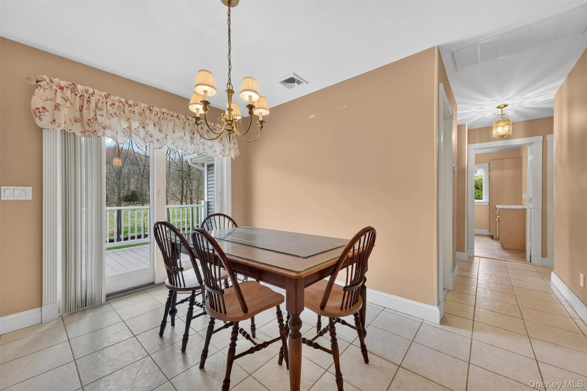 194 Vineyard Avenue, Lloyd, NY, 3 Bedrooms Bedrooms, 11 Rooms Rooms,3 BathroomsBathrooms,Residential,For Rent,Vineyard,0,984772 194 Vineyard Avenue, Lloyd, NY, 3 Bedrooms Bedrooms, 11 Rooms Rooms,3 BathroomsBathrooms,Residential,For Rent,Vineyard,0,984772