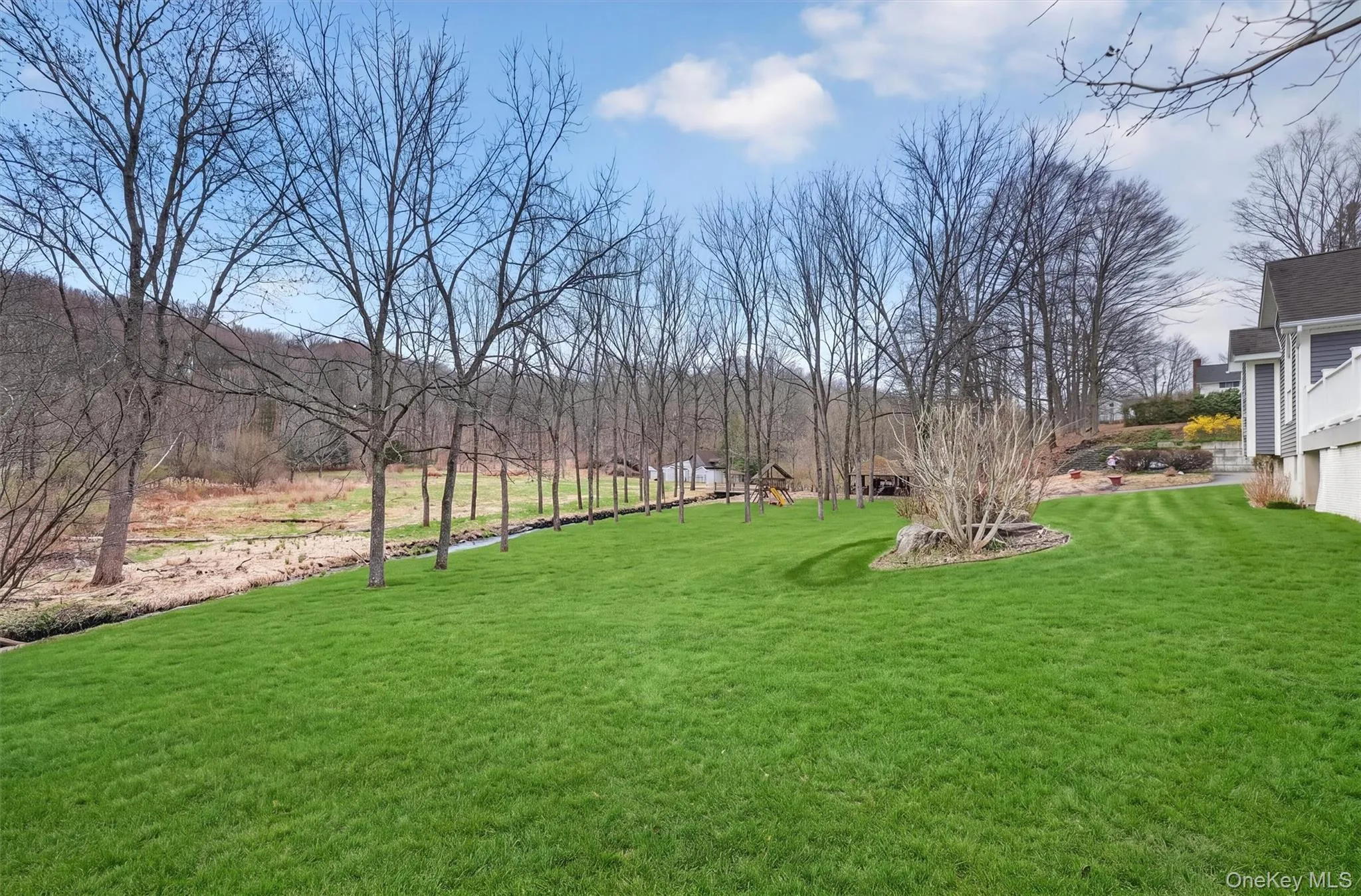 194 Vineyard Avenue, Lloyd, NY, 3 Bedrooms Bedrooms, 11 Rooms Rooms,3 BathroomsBathrooms,Residential,For Rent,Vineyard,0,984772 194 Vineyard Avenue, Lloyd, NY, 3 Bedrooms Bedrooms, 11 Rooms Rooms,3 BathroomsBathrooms,Residential,For Rent,Vineyard,0,984772