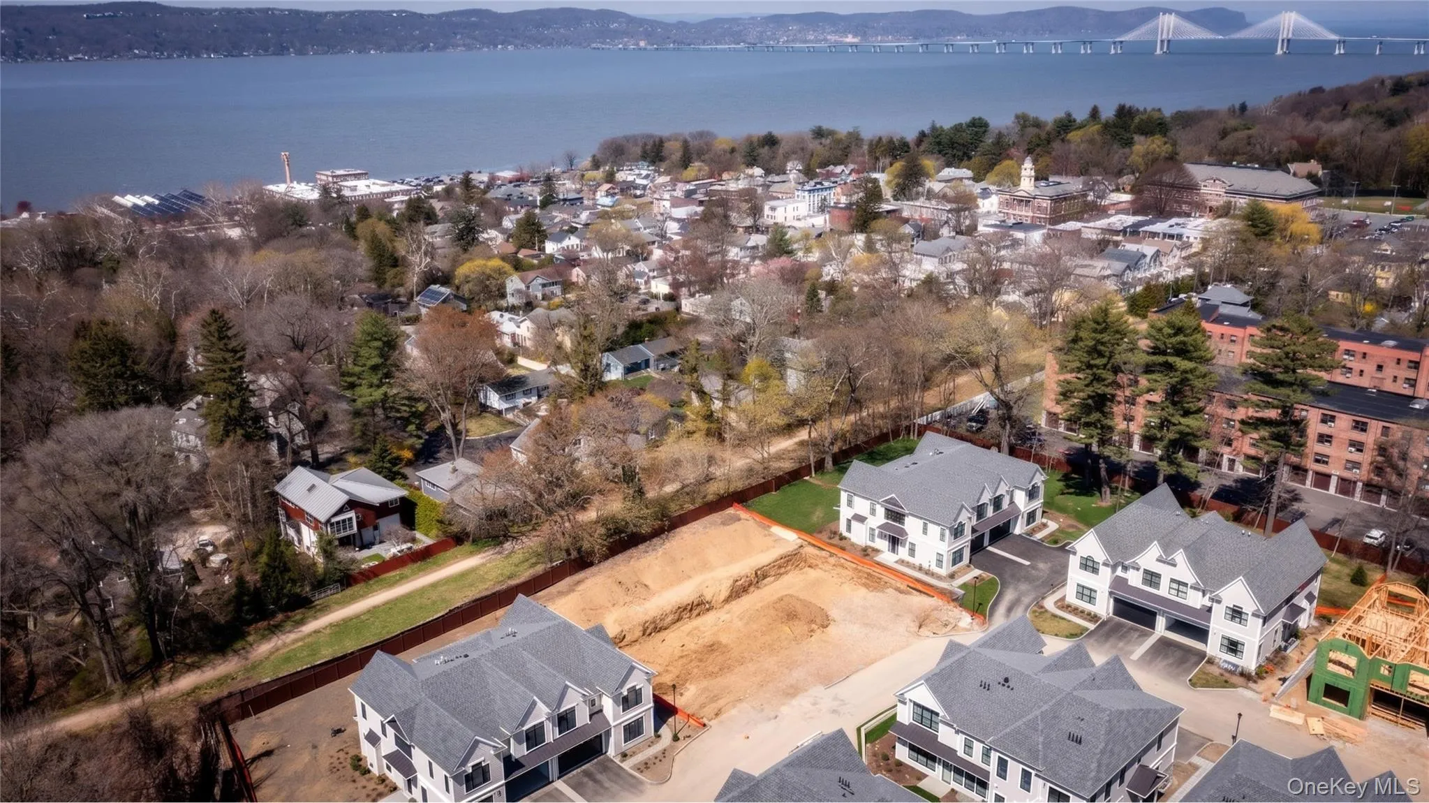 16 Marker Ridge, Greenburgh, NY, 3 Bedrooms Bedrooms, 9 Rooms Rooms,3 BathroomsBathrooms,Residential,For Rent,Marker,0,984780 16 Marker Ridge, Greenburgh, NY, 3 Bedrooms Bedrooms, 9 Rooms Rooms,3 BathroomsBathrooms,Residential,For Rent,Marker,0,984780