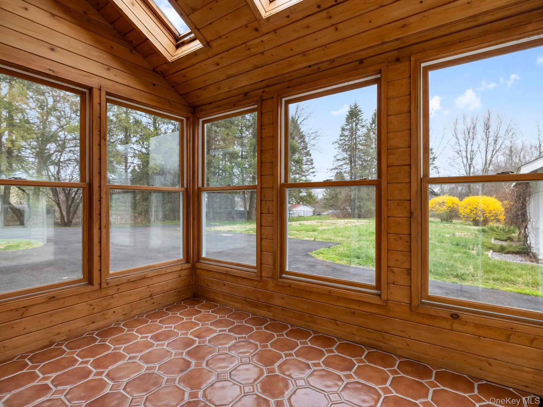 5 Shari, Marlboro, NY, 2 Bedrooms Bedrooms, 8 Rooms Rooms,1 BathroomBathrooms,Residential,For Rent,Shari,0,984783 5 Shari, Marlboro, NY, 2 Bedrooms Bedrooms, 8 Rooms Rooms,1 BathroomBathrooms,Residential,For Rent,Shari,0,984783