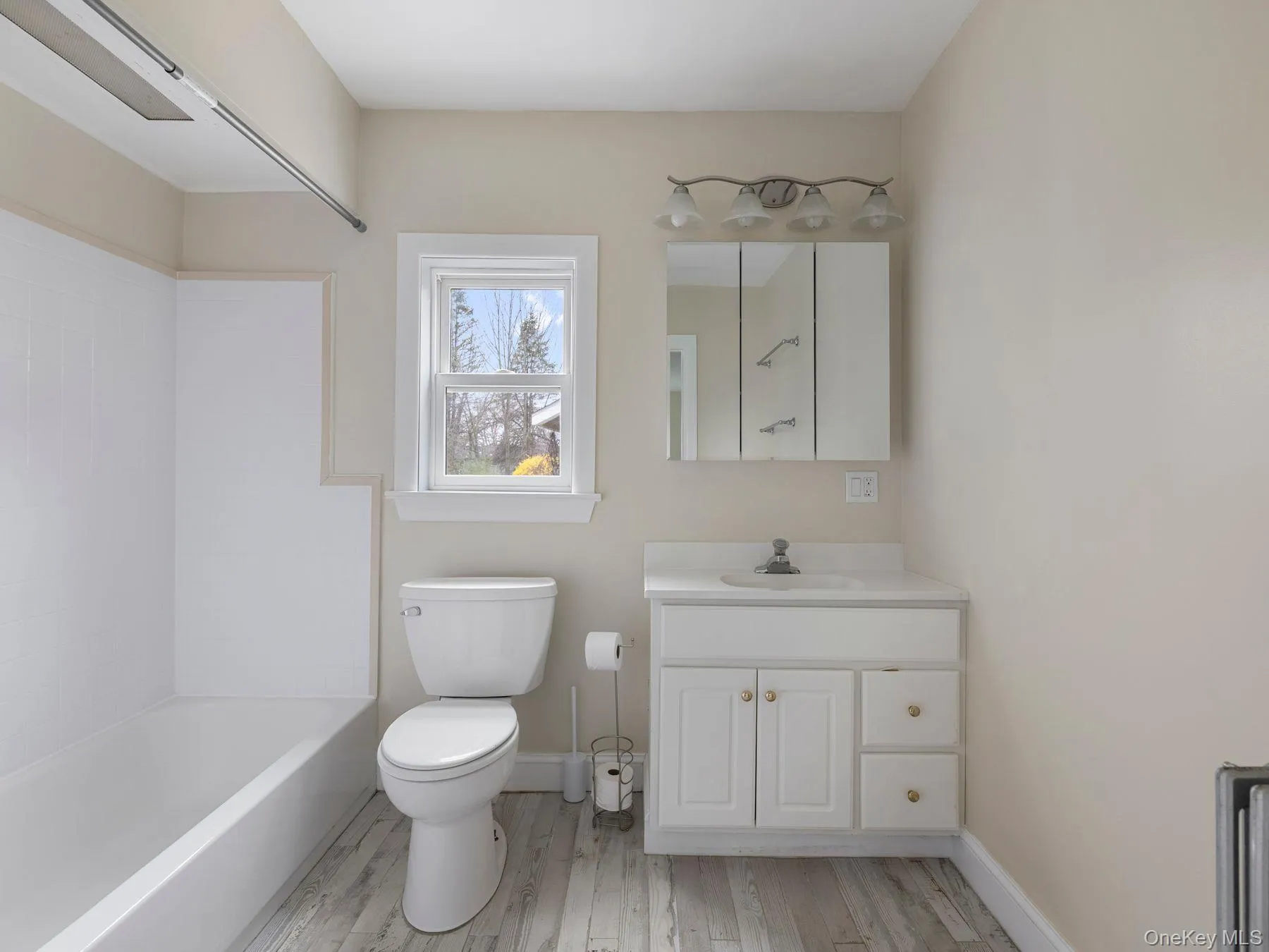 5 Shari, Marlboro, NY, 2 Bedrooms Bedrooms, 8 Rooms Rooms,1 BathroomBathrooms,Residential,For Rent,Shari,0,984783 5 Shari, Marlboro, NY, 2 Bedrooms Bedrooms, 8 Rooms Rooms,1 BathroomBathrooms,Residential,For Rent,Shari,0,984783