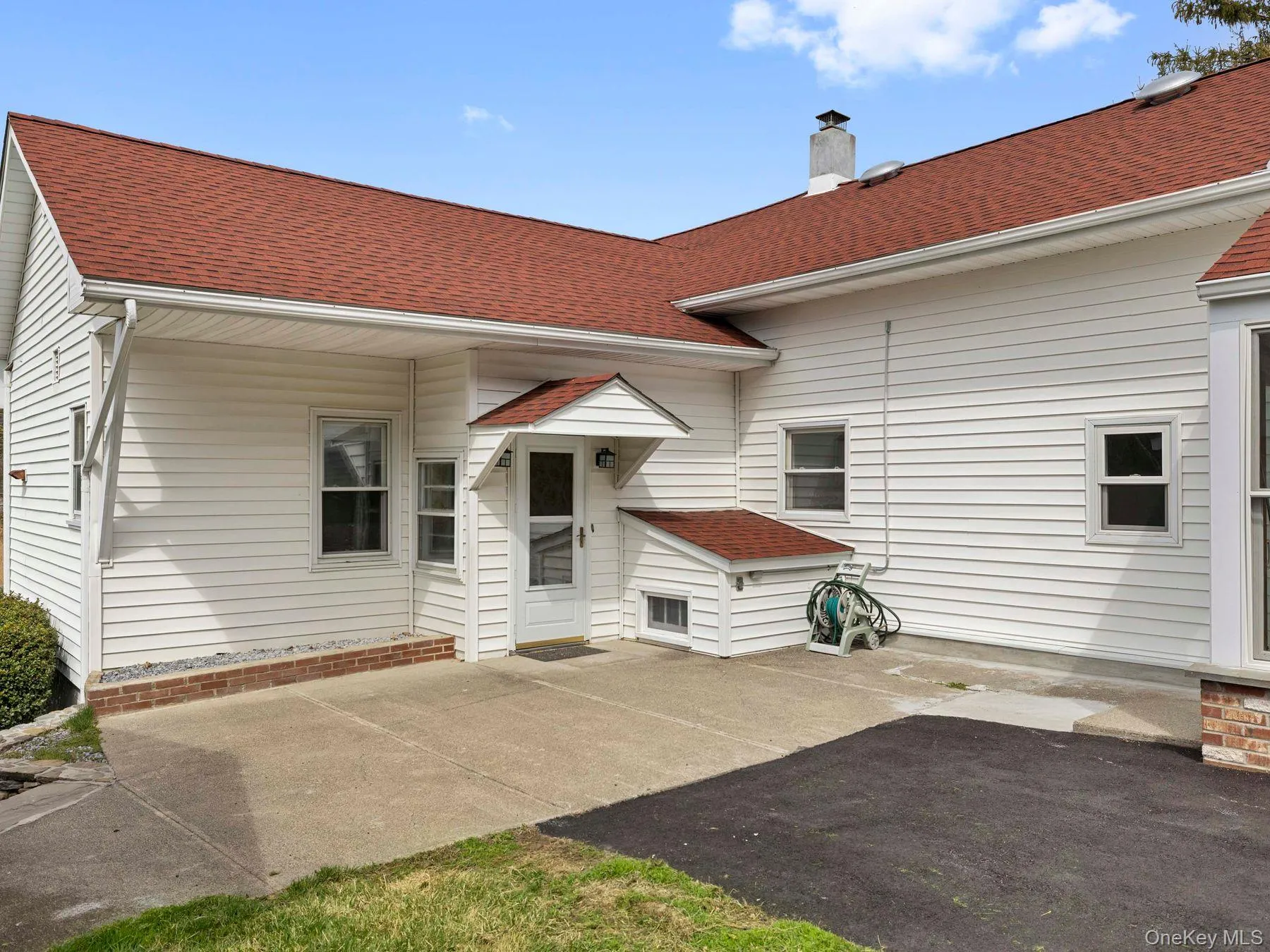 5 Shari, Marlboro, NY, 2 Bedrooms Bedrooms, 8 Rooms Rooms,1 BathroomBathrooms,Residential,For Rent,Shari,0,984783 5 Shari, Marlboro, NY, 2 Bedrooms Bedrooms, 8 Rooms Rooms,1 BathroomBathrooms,Residential,For Rent,Shari,0,984783