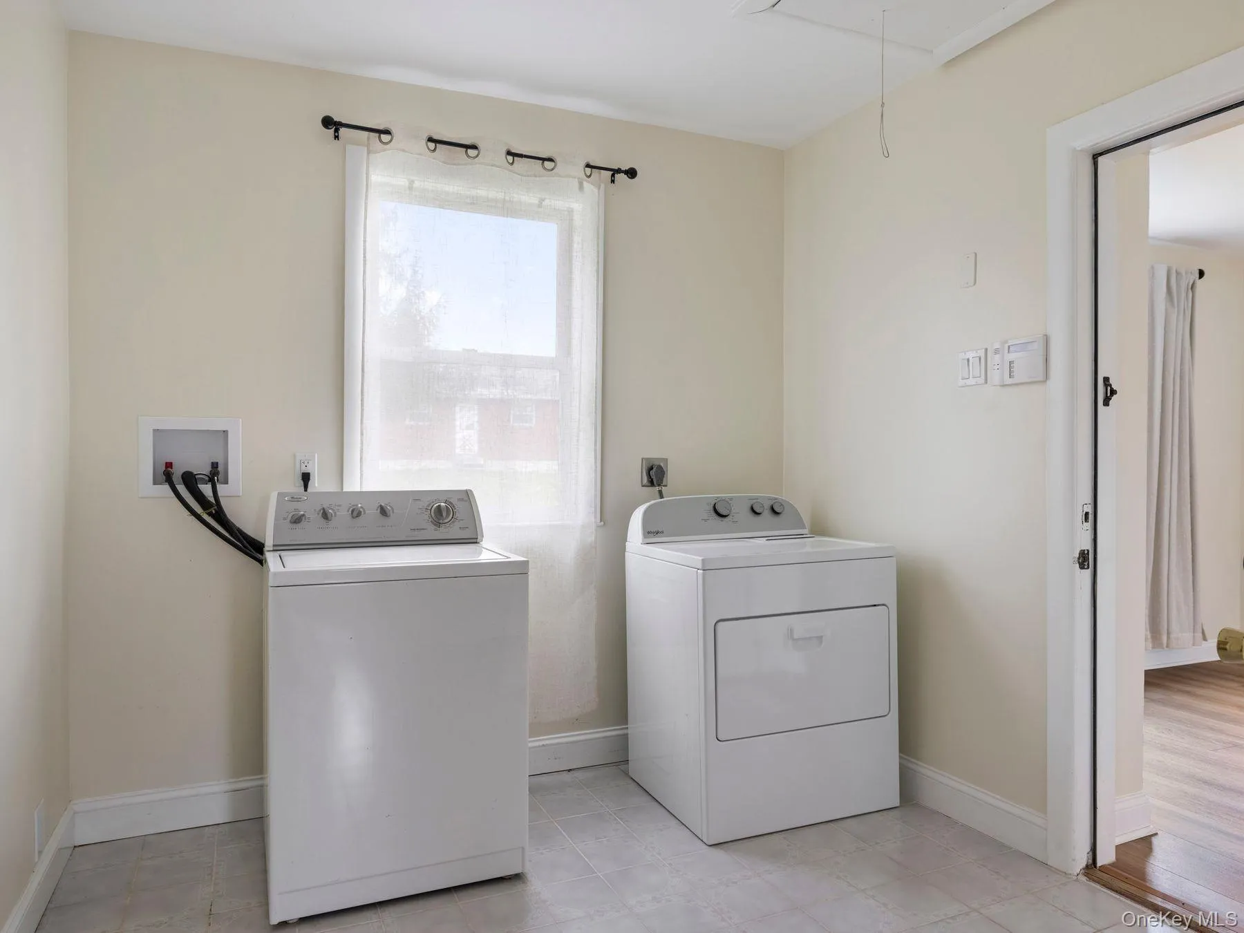 5 Shari, Marlboro, NY, 2 Bedrooms Bedrooms, 8 Rooms Rooms,1 BathroomBathrooms,Residential,For Rent,Shari,0,984783 5 Shari, Marlboro, NY, 2 Bedrooms Bedrooms, 8 Rooms Rooms,1 BathroomBathrooms,Residential,For Rent,Shari,0,984783