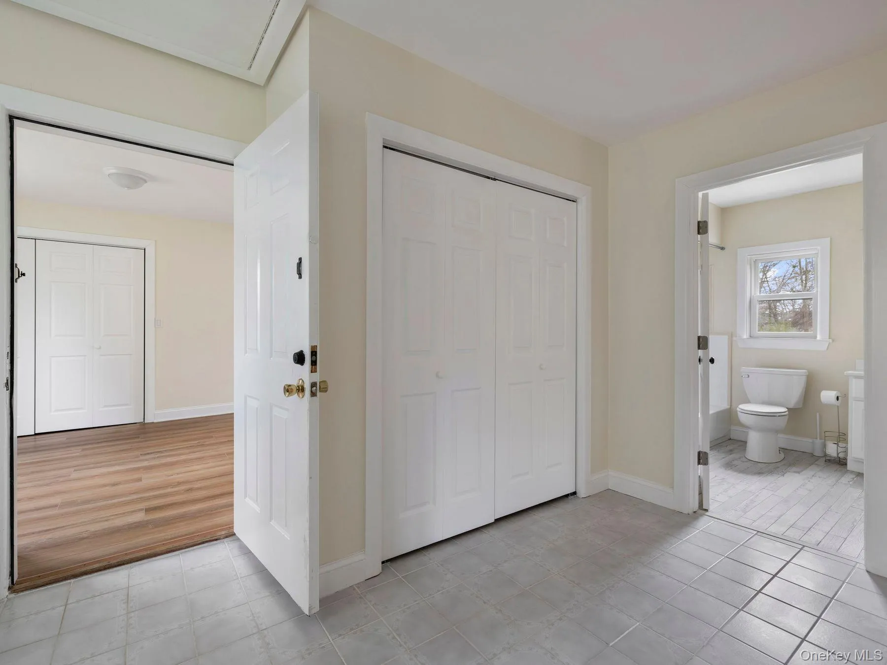 5 Shari, Marlboro, NY, 2 Bedrooms Bedrooms, 8 Rooms Rooms,1 BathroomBathrooms,Residential,For Rent,Shari,0,984783 5 Shari, Marlboro, NY, 2 Bedrooms Bedrooms, 8 Rooms Rooms,1 BathroomBathrooms,Residential,For Rent,Shari,0,984783