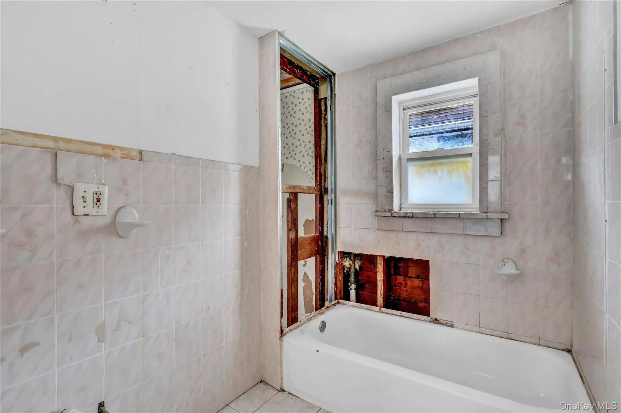 109-46 125th Street, New York, NY, 2 Bedrooms Bedrooms, 5 Rooms Rooms,1 BathroomBathrooms,Residential Sale,For Rent,125th,0,984786 109-46 125th Street, New York, NY, 2 Bedrooms Bedrooms, 5 Rooms Rooms,1 BathroomBathrooms,Residential Sale,For Rent,125th,0,984786