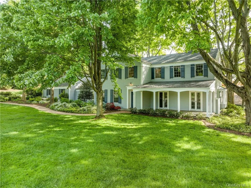 Set in the center of over an acre of property. Set in the center of over an acre of property.
