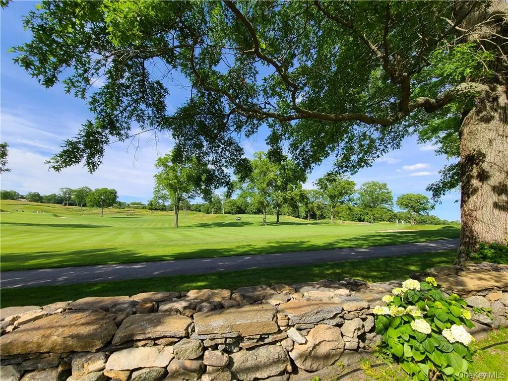 Golf course views over picturesque stone walls Golf course views over picturesque stone walls