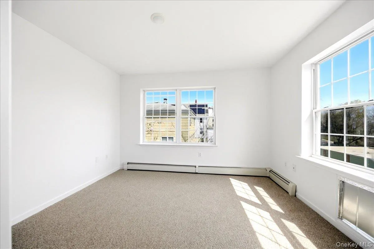 82 Morningside Avenue, Yonkers, NY, 3 Bedrooms Bedrooms, 7 Rooms Rooms,2 BathroomsBathrooms,Residential Lease,For Rent,Morningside,0,984798 82 Morningside Avenue, Yonkers, NY, 3 Bedrooms Bedrooms, 7 Rooms Rooms,2 BathroomsBathrooms,Residential Lease,For Rent,Morningside,0,984798