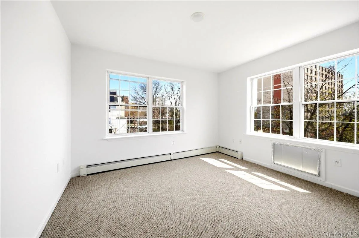 82 Morningside Avenue, Yonkers, NY, 3 Bedrooms Bedrooms, 7 Rooms Rooms,2 BathroomsBathrooms,Residential Lease,For Rent,Morningside,0,984798 82 Morningside Avenue, Yonkers, NY, 3 Bedrooms Bedrooms, 7 Rooms Rooms,2 BathroomsBathrooms,Residential Lease,For Rent,Morningside,0,984798