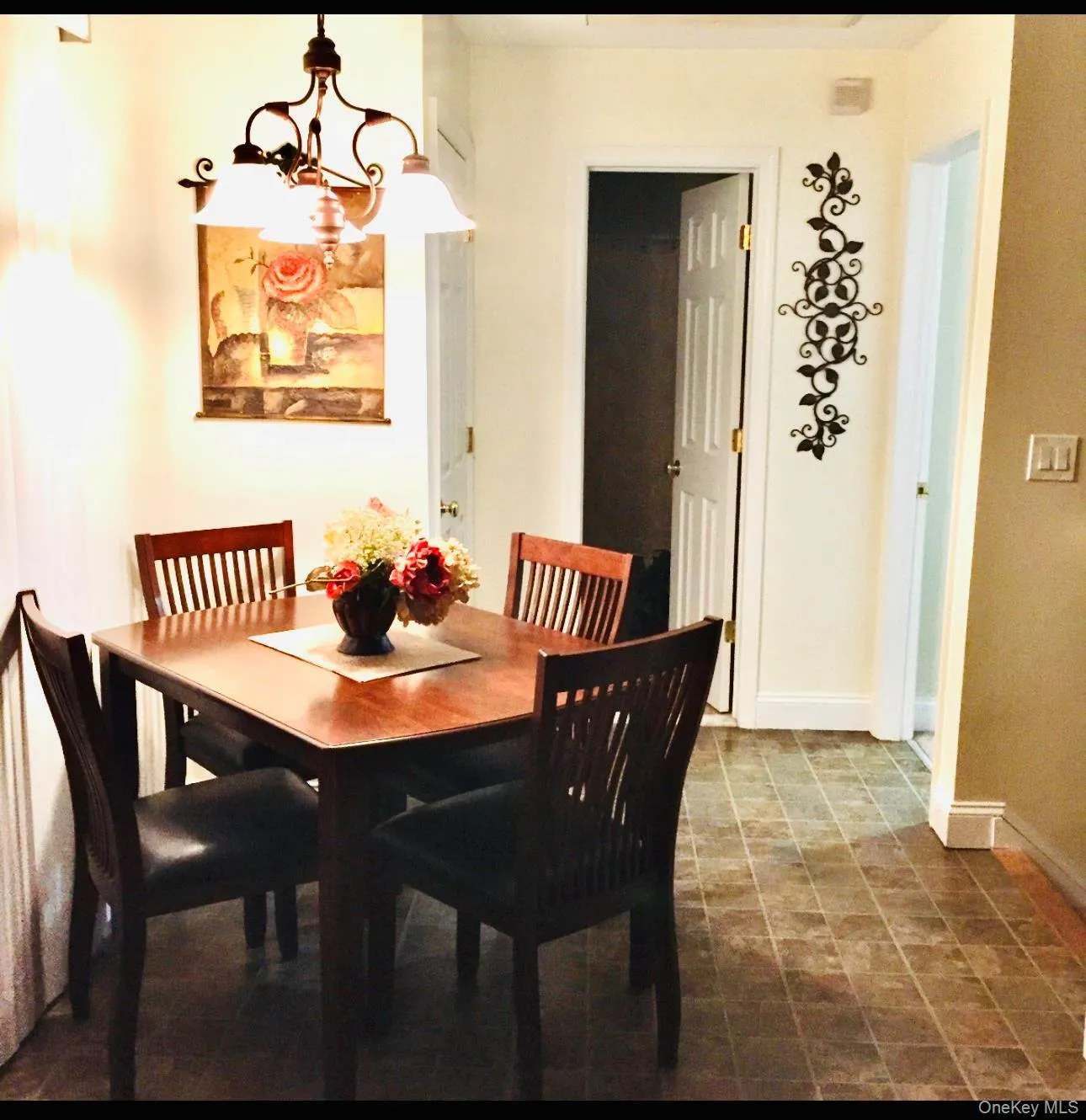 2 Bridle Path, Smithtown, NY, 1 Bedroom Bedrooms, 3 Rooms Rooms,1 BathroomBathrooms,Residential Lease,For Rent,Bridle,0,984801 2 Bridle Path, Smithtown, NY, 1 Bedroom Bedrooms, 3 Rooms Rooms,1 BathroomBathrooms,Residential Lease,For Rent,Bridle,0,984801