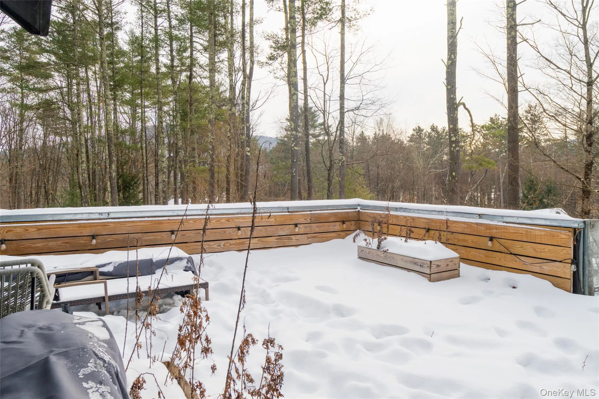 15 Lake View Drive, Woodstock, NY, 2 Bedrooms Bedrooms, 7 Rooms Rooms,1 BathroomBathrooms,Residential,For Rent,Lake View,0,984803 15 Lake View Drive, Woodstock, NY, 2 Bedrooms Bedrooms, 7 Rooms Rooms,1 BathroomBathrooms,Residential,For Rent,Lake View,0,984803