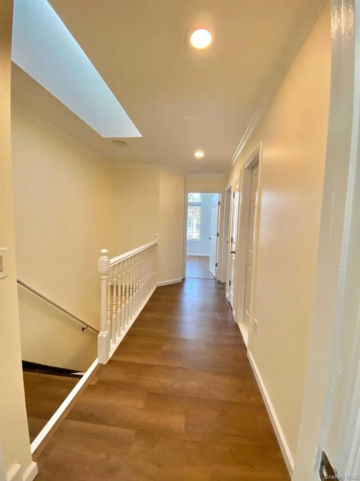 Landing on 2nd floor Landing on 2nd floor