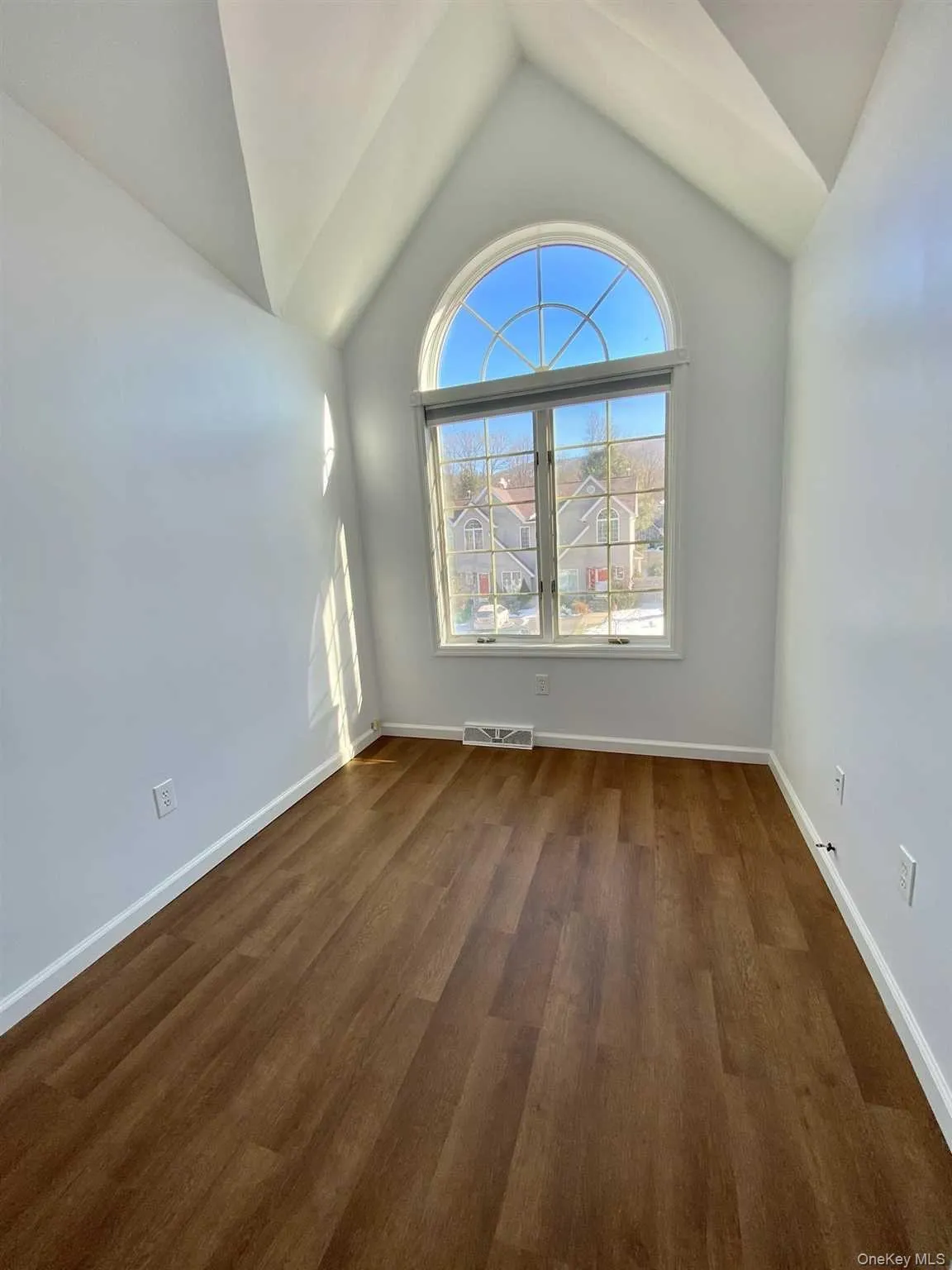 64 ROUNDTREE Court, Beacon, NY, 3 Bedrooms Bedrooms, 7 Rooms Rooms,2 BathroomsBathrooms,Residential Lease,For Rent,ROUNDTREE,0,984804 64 ROUNDTREE Court, Beacon, NY, 3 Bedrooms Bedrooms, 7 Rooms Rooms,2 BathroomsBathrooms,Residential Lease,For Rent,ROUNDTREE,0,984804