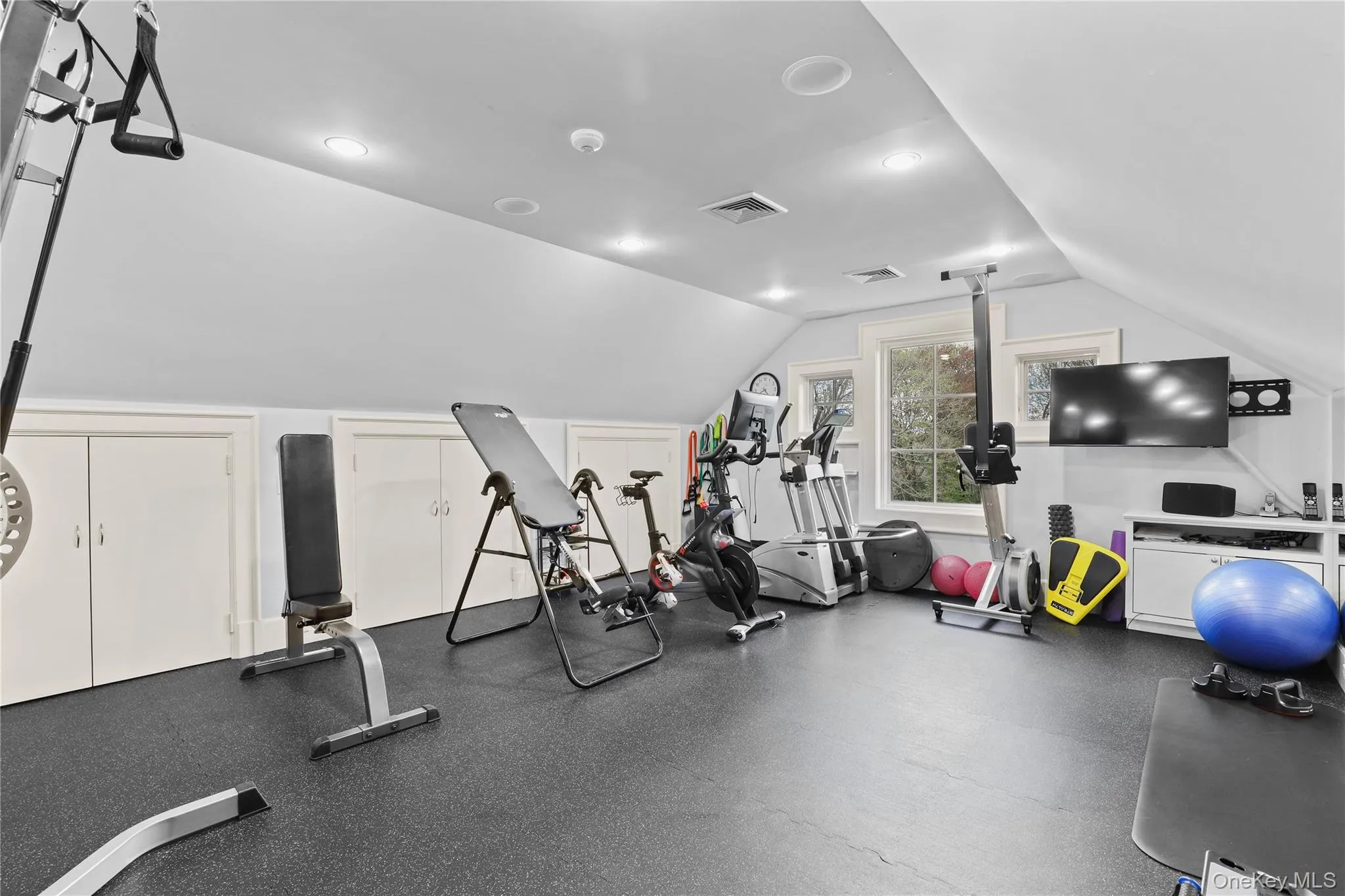 10 Upland Road, Bedford, NY, 5 Bedrooms Bedrooms, 14 Rooms Rooms,5 BathroomsBathrooms,Residential Lease,For Rent,Upland,0,984806 10 Upland Road, Bedford, NY, 5 Bedrooms Bedrooms, 14 Rooms Rooms,5 BathroomsBathrooms,Residential Lease,For Rent,Upland,0,984806