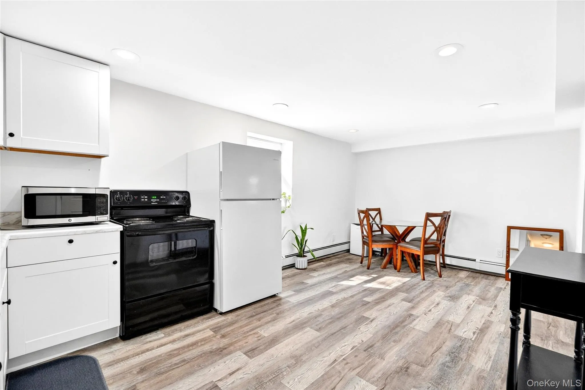 11 Colonel Glenn Drive, Carmel, NY, 3 Bedrooms Bedrooms, 6 Rooms Rooms,1 BathroomBathrooms,Residential Lease,For Rent,Colonel Glenn,0,984814 11 Colonel Glenn Drive, Carmel, NY, 3 Bedrooms Bedrooms, 6 Rooms Rooms,1 BathroomBathrooms,Residential Lease,For Rent,Colonel Glenn,0,984814