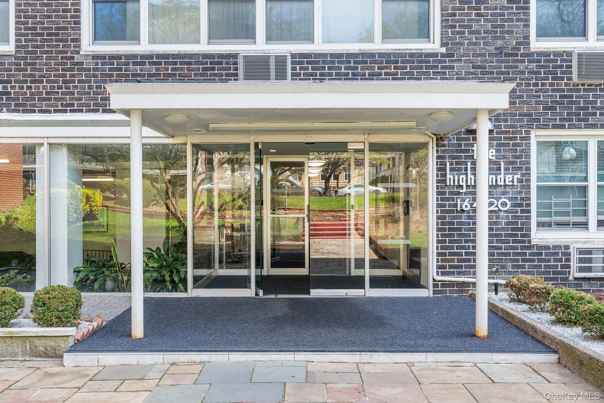 16420 Highland Avenue, New York, NY, 2 Rooms Rooms,1 BathroomBathrooms,Residential,For Rent,Highland,0,984825 16420 Highland Avenue, New York, NY, 2 Rooms Rooms,1 BathroomBathrooms,Residential,For Rent,Highland,0,984825