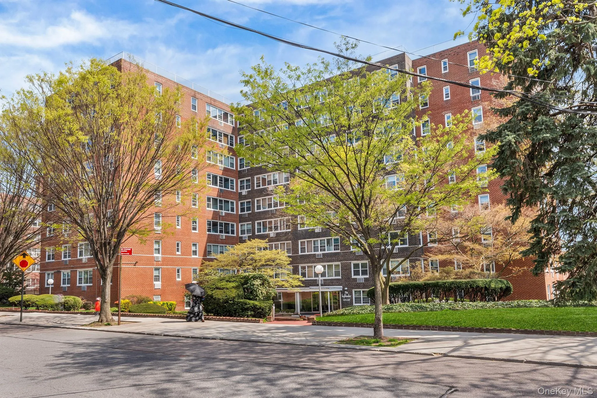 16420 Highland Avenue, New York, NY, 2 Rooms Rooms,1 BathroomBathrooms,Residential,For Rent,Highland,0,984825 16420 Highland Avenue, New York, NY, 2 Rooms Rooms,1 BathroomBathrooms,Residential,For Rent,Highland,0,984825