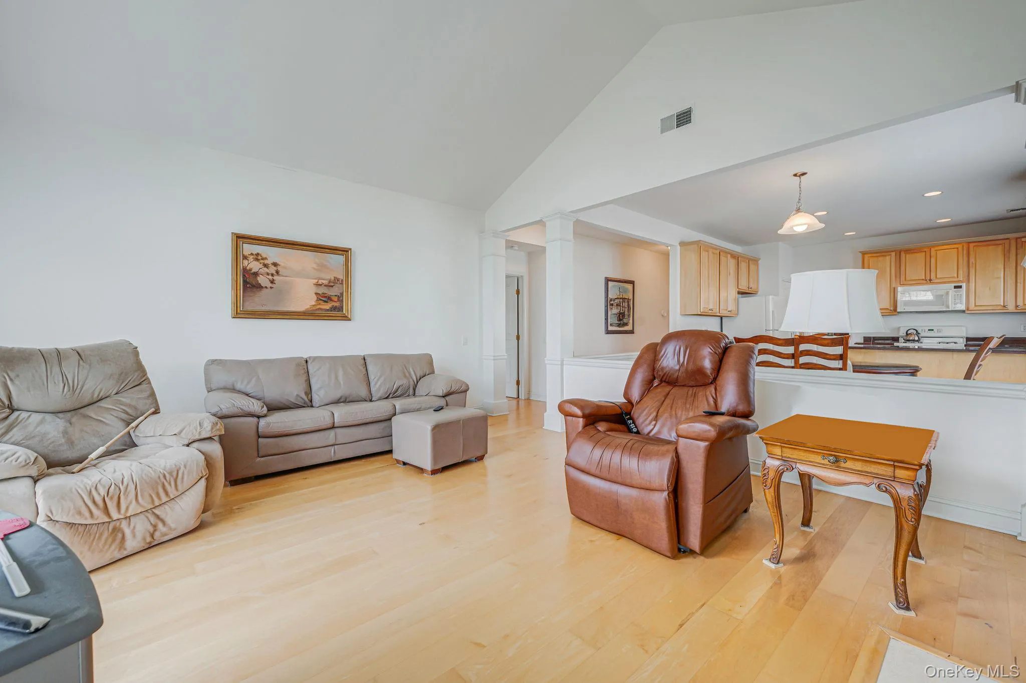 16 Oakhurst Court, Brookhaven, NY, 2 Bedrooms Bedrooms, 6 Rooms Rooms,2 BathroomsBathrooms,Residential,For Rent,Oakhurst,0,984832 16 Oakhurst Court, Brookhaven, NY, 2 Bedrooms Bedrooms, 6 Rooms Rooms,2 BathroomsBathrooms,Residential,For Rent,Oakhurst,0,984832