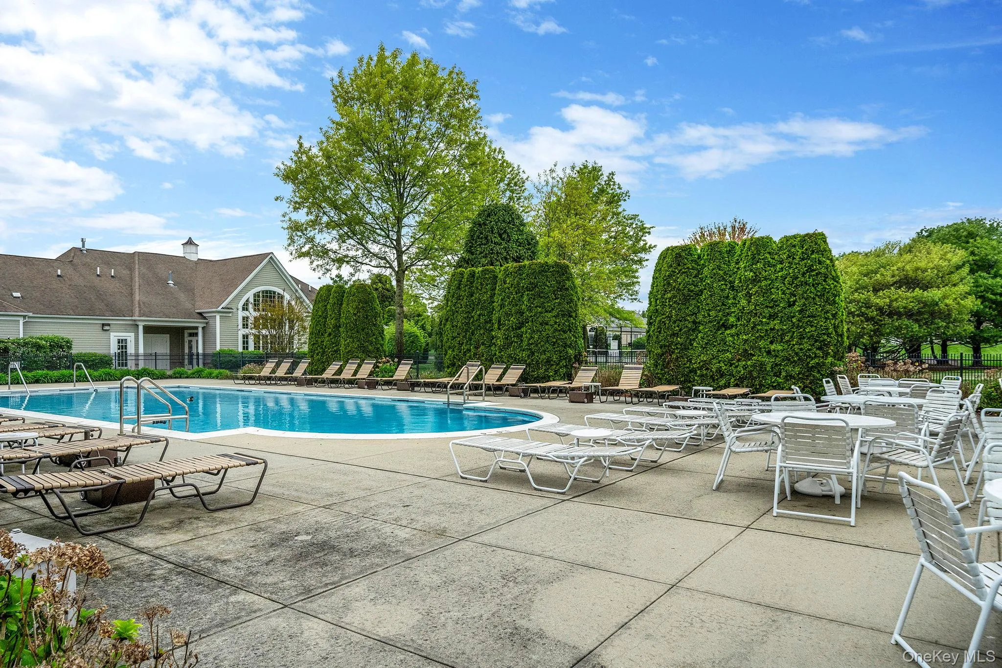 16 Oakhurst Court, Brookhaven, NY, 2 Bedrooms Bedrooms, 6 Rooms Rooms,2 BathroomsBathrooms,Residential,For Rent,Oakhurst,0,984832 16 Oakhurst Court, Brookhaven, NY, 2 Bedrooms Bedrooms, 6 Rooms Rooms,2 BathroomsBathrooms,Residential,For Rent,Oakhurst,0,984832