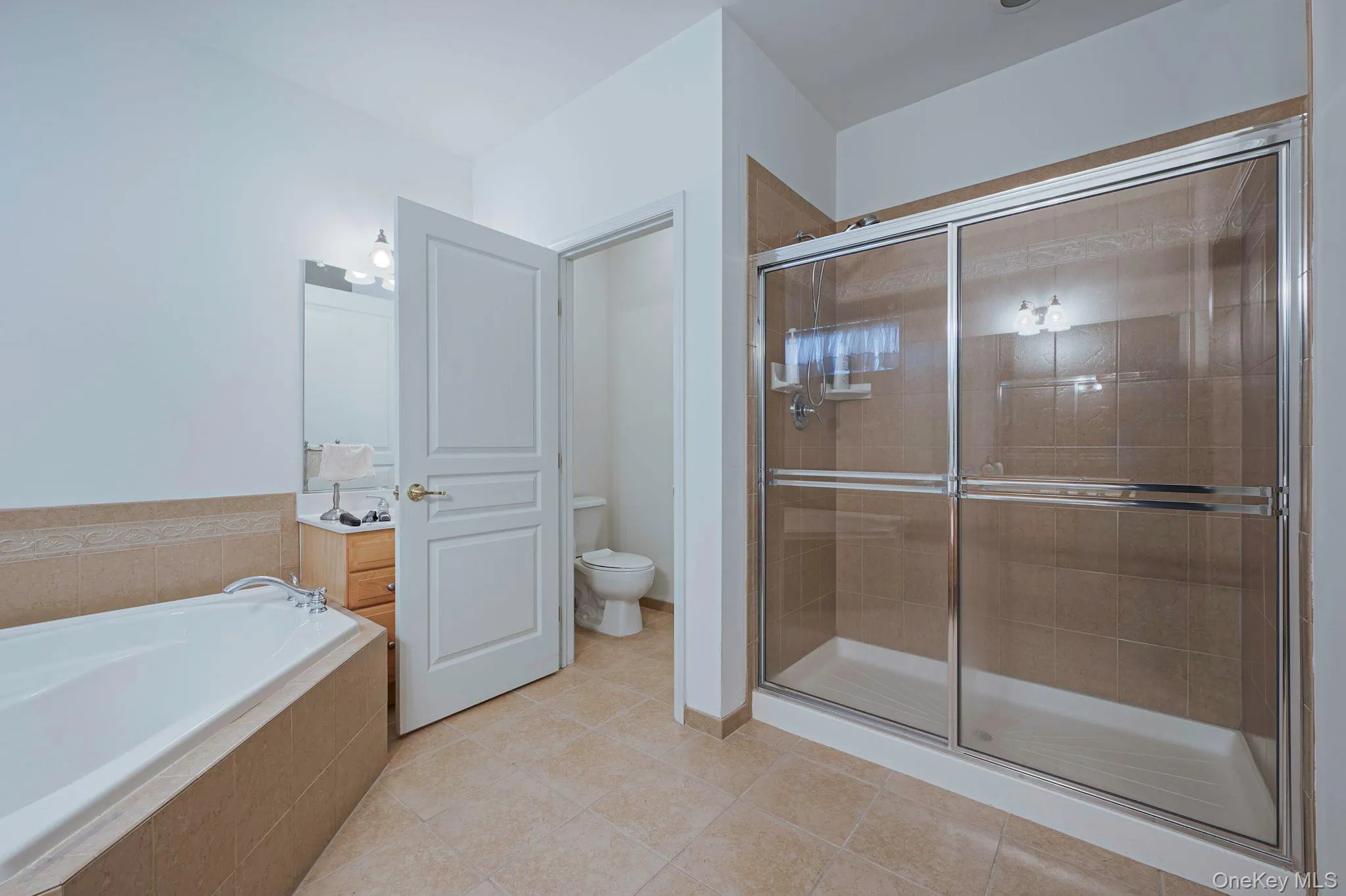 16 Oakhurst Court, Brookhaven, NY, 2 Bedrooms Bedrooms, 6 Rooms Rooms,2 BathroomsBathrooms,Residential,For Rent,Oakhurst,0,984832 16 Oakhurst Court, Brookhaven, NY, 2 Bedrooms Bedrooms, 6 Rooms Rooms,2 BathroomsBathrooms,Residential,For Rent,Oakhurst,0,984832