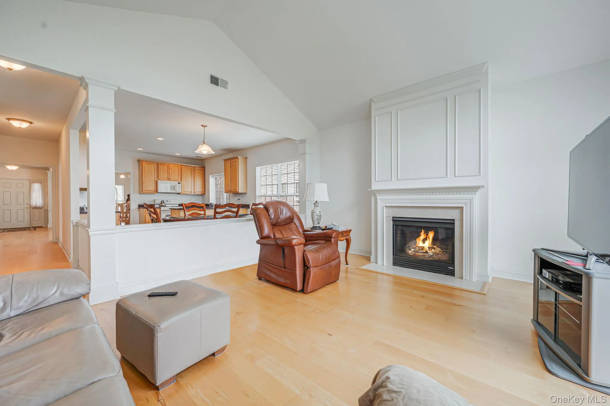 16 Oakhurst Court, Brookhaven, NY, 2 Bedrooms Bedrooms, 6 Rooms Rooms,2 BathroomsBathrooms,Residential,For Rent,Oakhurst,0,984832 16 Oakhurst Court, Brookhaven, NY, 2 Bedrooms Bedrooms, 6 Rooms Rooms,2 BathroomsBathrooms,Residential,For Rent,Oakhurst,0,984832