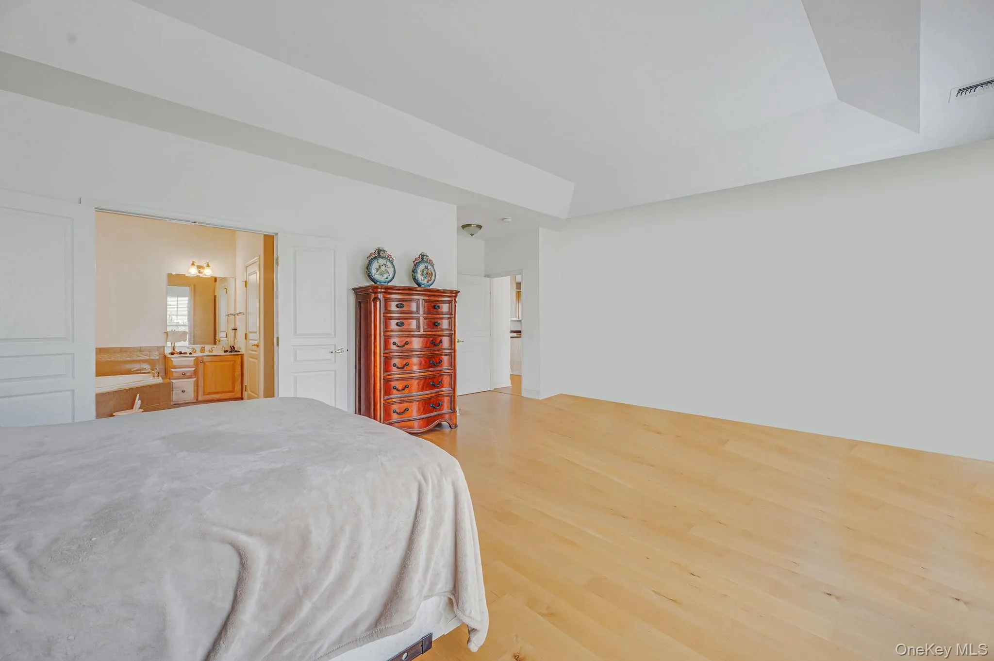 16 Oakhurst Court, Brookhaven, NY, 2 Bedrooms Bedrooms, 6 Rooms Rooms,2 BathroomsBathrooms,Residential,For Rent,Oakhurst,0,984832 16 Oakhurst Court, Brookhaven, NY, 2 Bedrooms Bedrooms, 6 Rooms Rooms,2 BathroomsBathrooms,Residential,For Rent,Oakhurst,0,984832