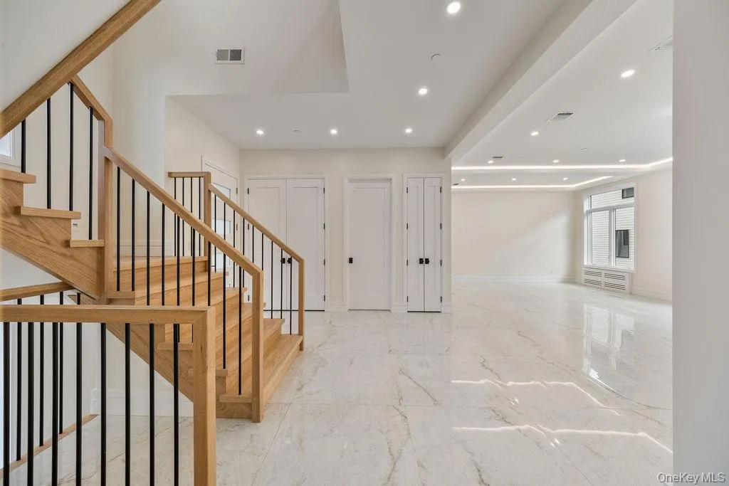 Foyer Foyer