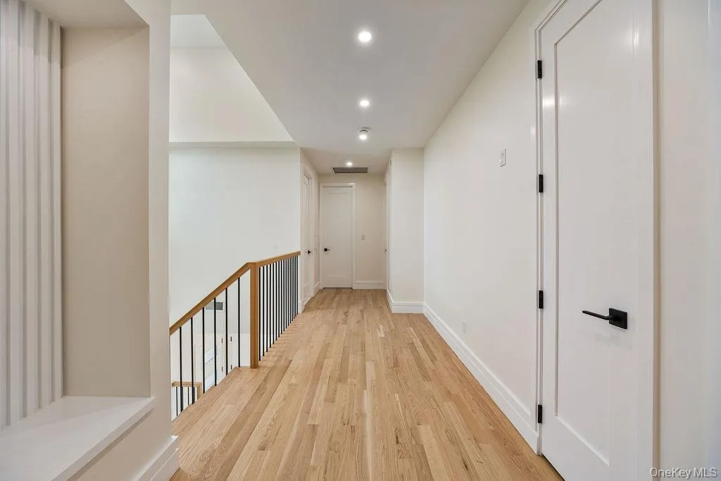 20 Singer Avenue, Ramapo, NY, 9 Bedrooms Bedrooms, 16 Rooms Rooms,5 BathroomsBathrooms,Residential Sale,For Rent,Singer,0,984833 20 Singer Avenue, Ramapo, NY, 9 Bedrooms Bedrooms, 16 Rooms Rooms,5 BathroomsBathrooms,Residential Sale,For Rent,Singer,0,984833