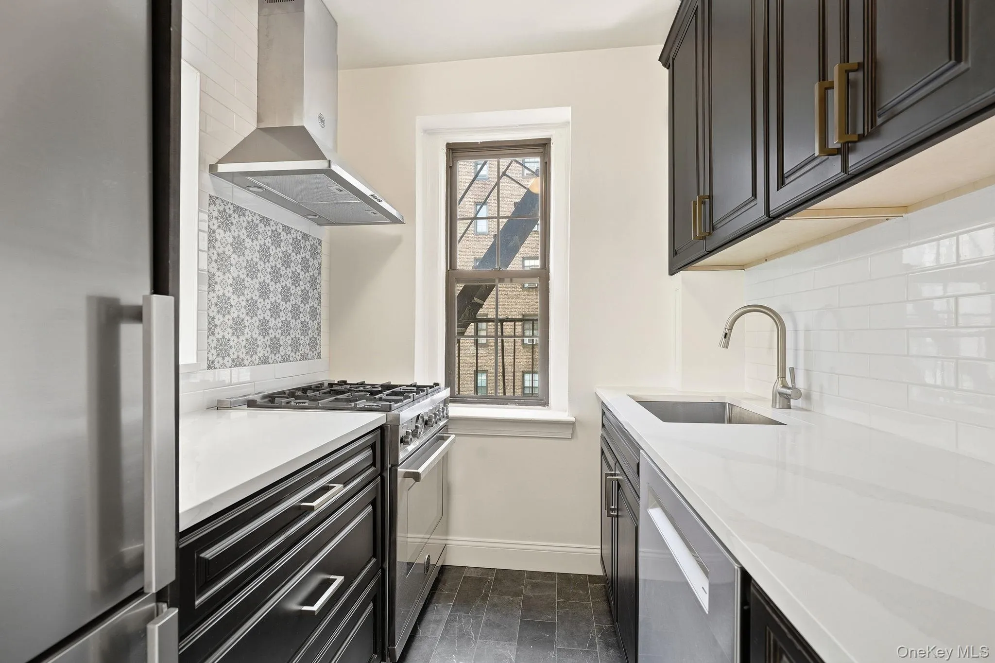 Kitchen with Stainless Steel Appliances Kitchen with Stainless Steel Appliances