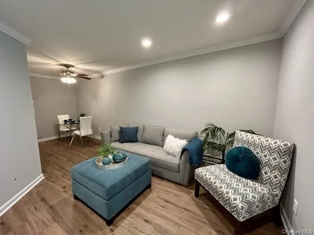 255 Main Street, Islip, NY, 1 Bedroom Bedrooms, 4 Rooms Rooms,1 BathroomBathrooms,Residential Lease,For Rent,Main,0,984847 255 Main Street, Islip, NY, 1 Bedroom Bedrooms, 4 Rooms Rooms,1 BathroomBathrooms,Residential Lease,For Rent,Main,0,984847