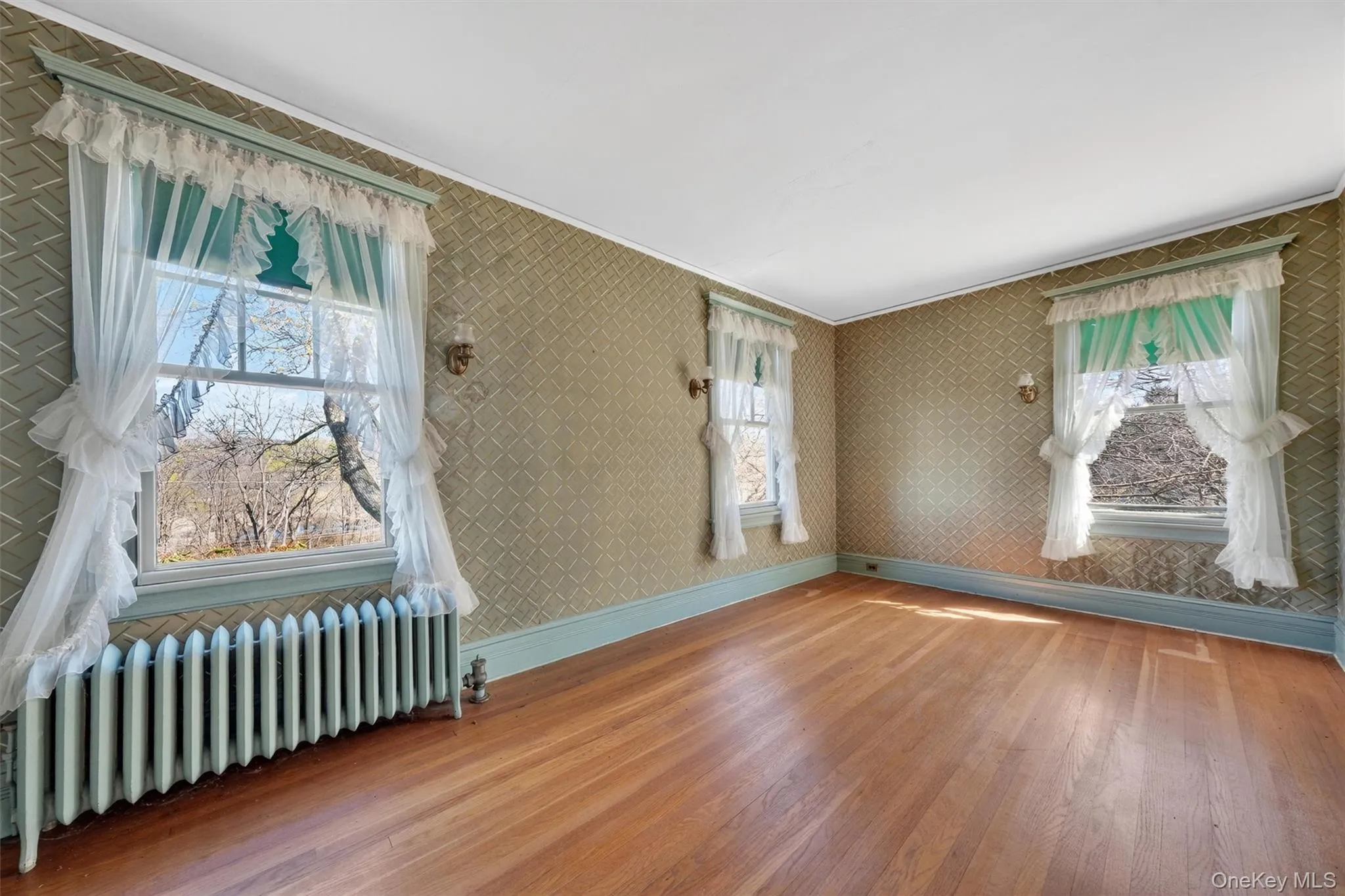 415 State Route 32, Woodbury, NY, 9 Bedrooms Bedrooms, 28 Rooms Rooms,4 BathroomsBathrooms,Residential,For Rent,State Route 32,0,984858 415 State Route 32, Woodbury, NY, 9 Bedrooms Bedrooms, 28 Rooms Rooms,4 BathroomsBathrooms,Residential,For Rent,State Route 32,0,984858
