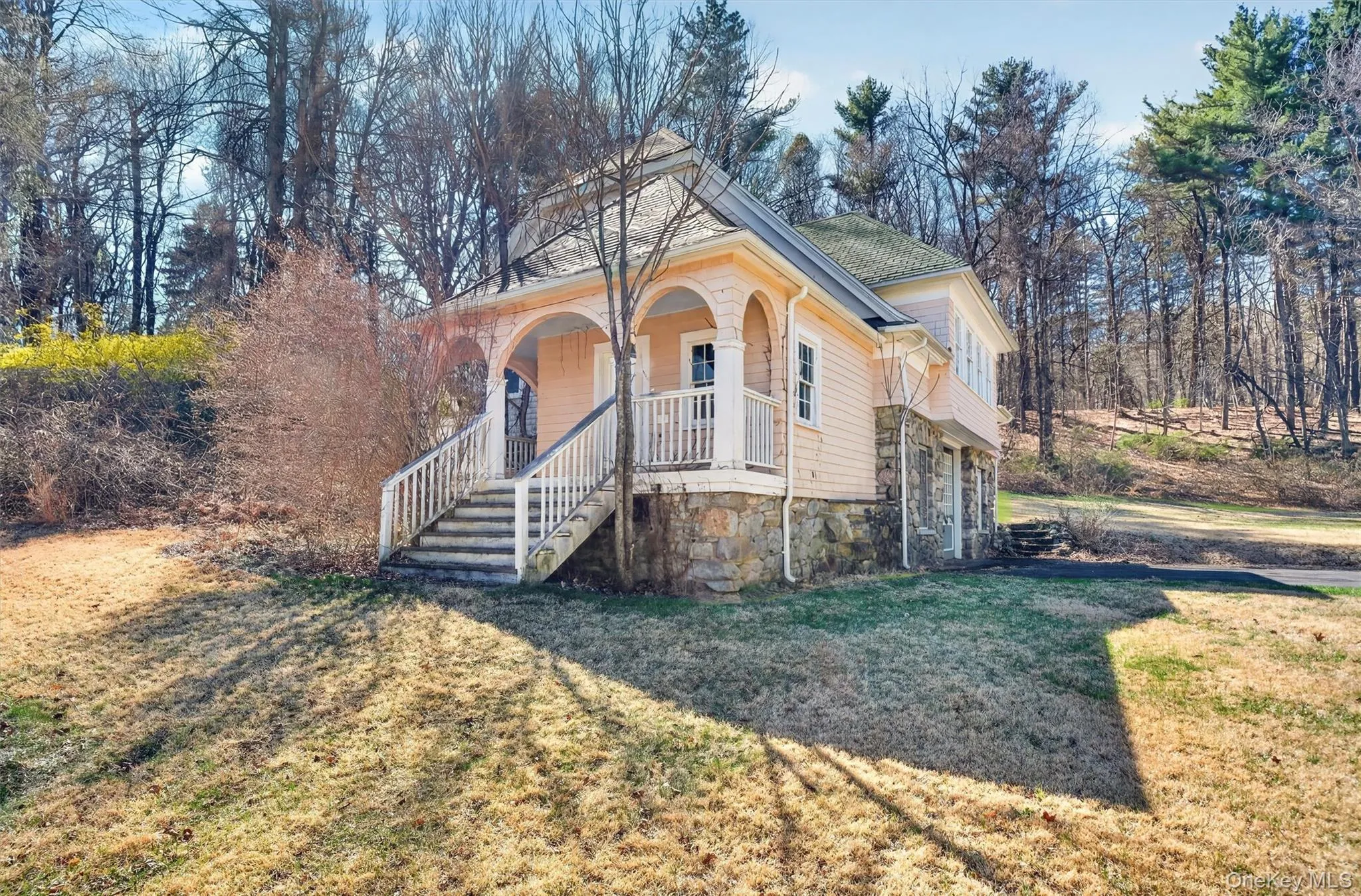 Carriage House Carriage House
